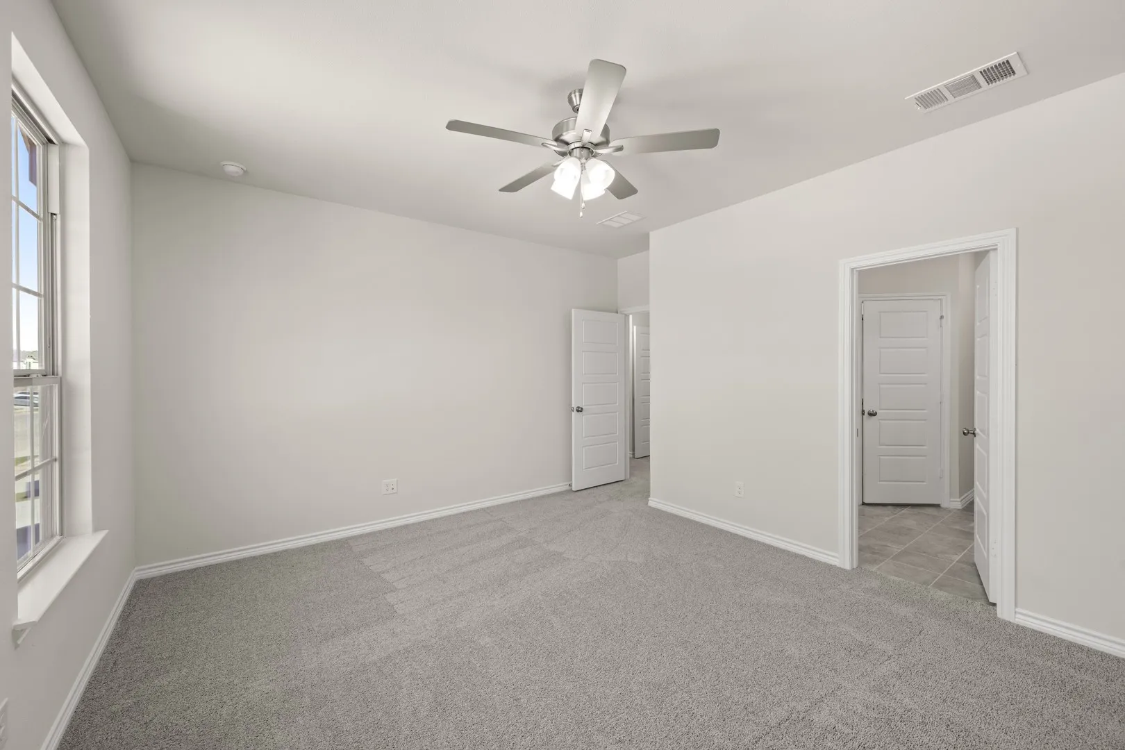 509-511 Mockingbird- Primary SUite-2