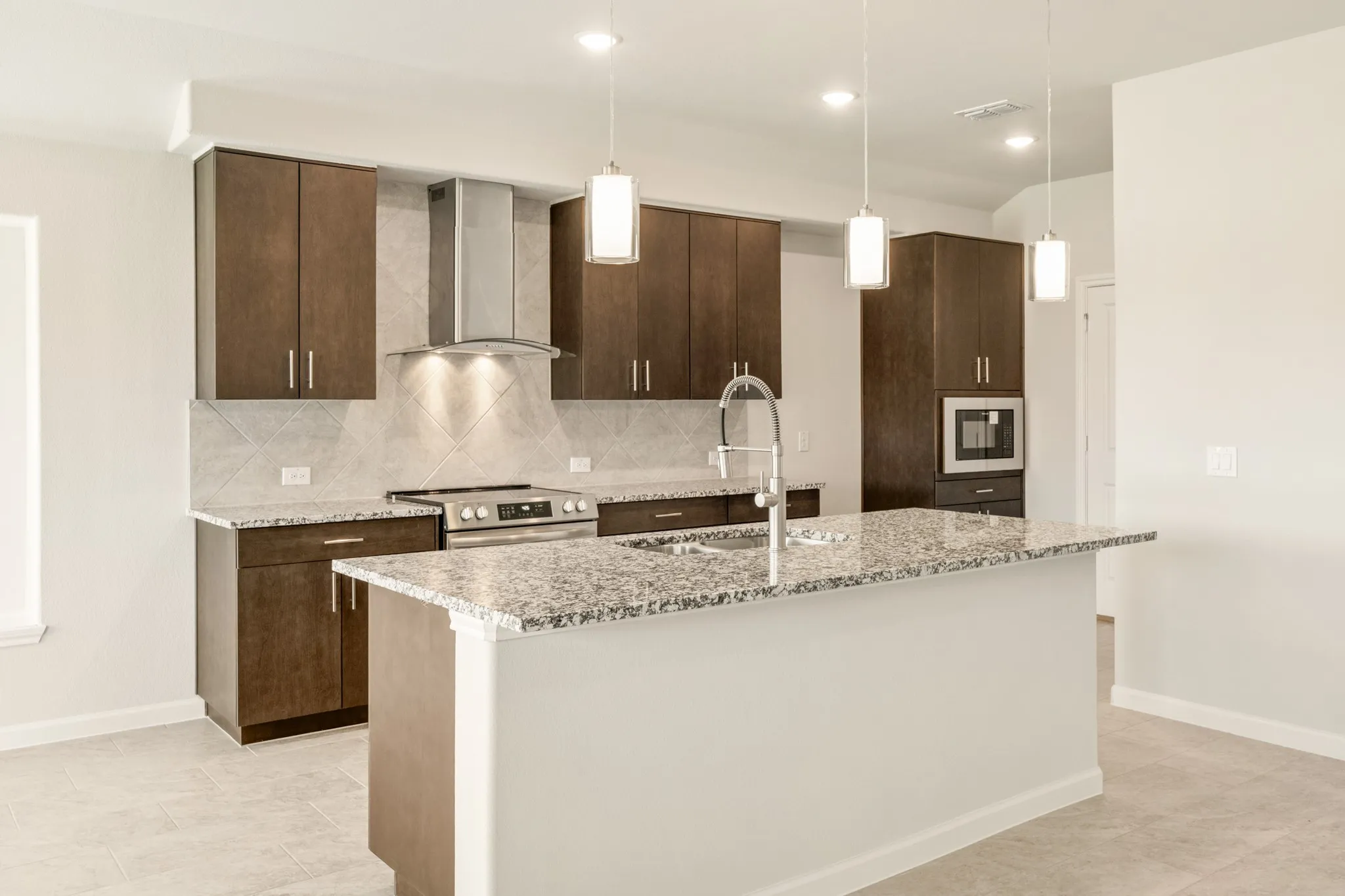 Single Family Residence For Sale in Kaufman County , 3666 Jordan Way, Kaufman, Texas 75142, 3 Bedroom, 2 Bathroom, 2 Garage spaces, 1,683 Sqft, built in 2025, New Construction - Complete, mls#21094906, Real Estate Agent in Kaufman, Homes For Sale in Kaufman county, Homes For Sale in Kaufman, Realtor in Kaufman Texas, Real Estate Brokerage Independent Realty Texas, Luminita Cordes Realtor
