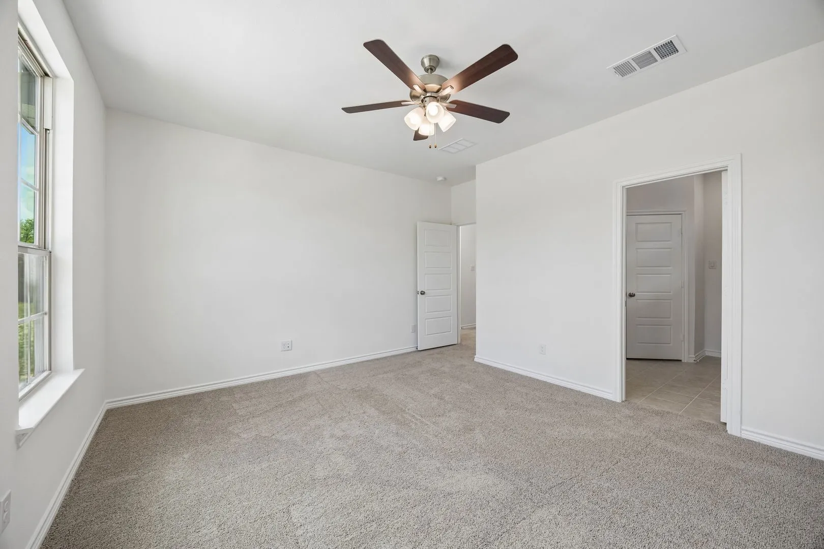 Duplex For Sale in Denton County , 504-506 Trailhead Lane, Denton, Texas 76205, 8 Bedroom, 6 Bathroom, 2 Garage spaces, 0 Sqft, built in 2025, New Construction - Complete, mls#21095115, Real Estate Agent in Denton, Homes For Sale in Denton county, Homes For Sale in Denton, Realtor in Denton Texas, Real Estate Brokerage Independent Realty Texas, Luminita Cordes Realtor