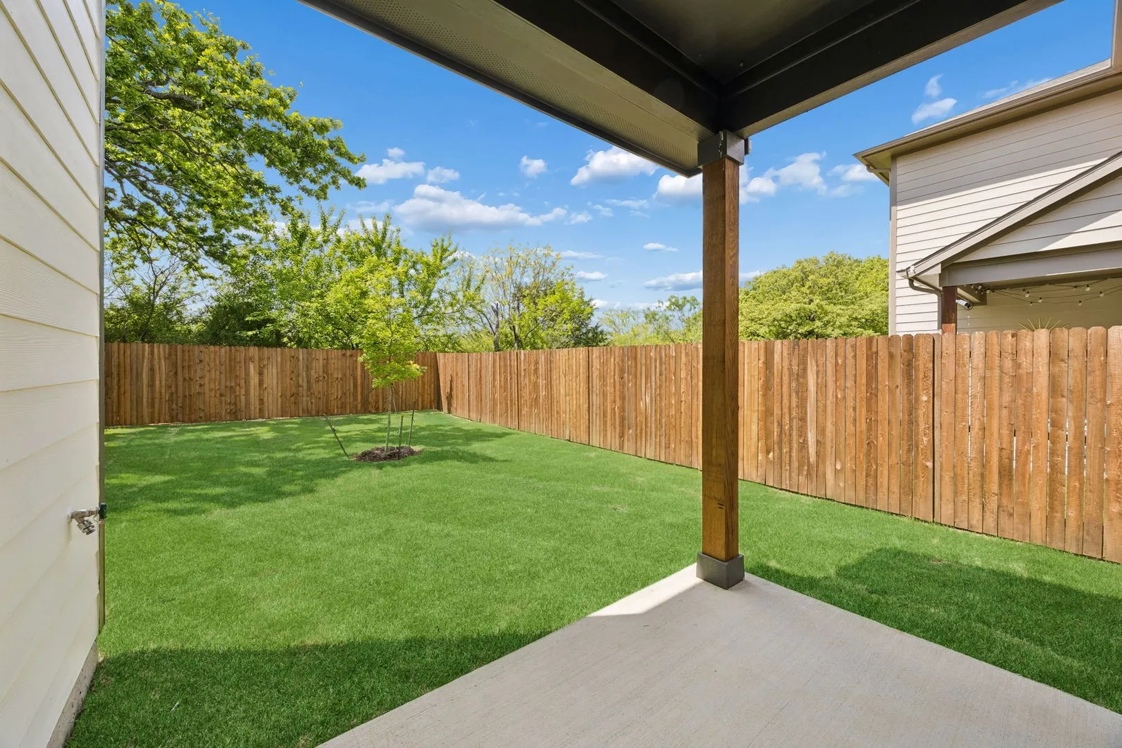 Duplex For Sale in Denton County , 504-506 Trailhead Lane, Denton, Texas 76205, 8 Bedroom, 6 Bathroom, 2 Garage spaces, 0 Sqft, built in 2025, New Construction - Complete, mls#21095115, Real Estate Agent in Denton, Homes For Sale in Denton county, Homes For Sale in Denton, Realtor in Denton Texas, Real Estate Brokerage Independent Realty Texas, Luminita Cordes Realtor