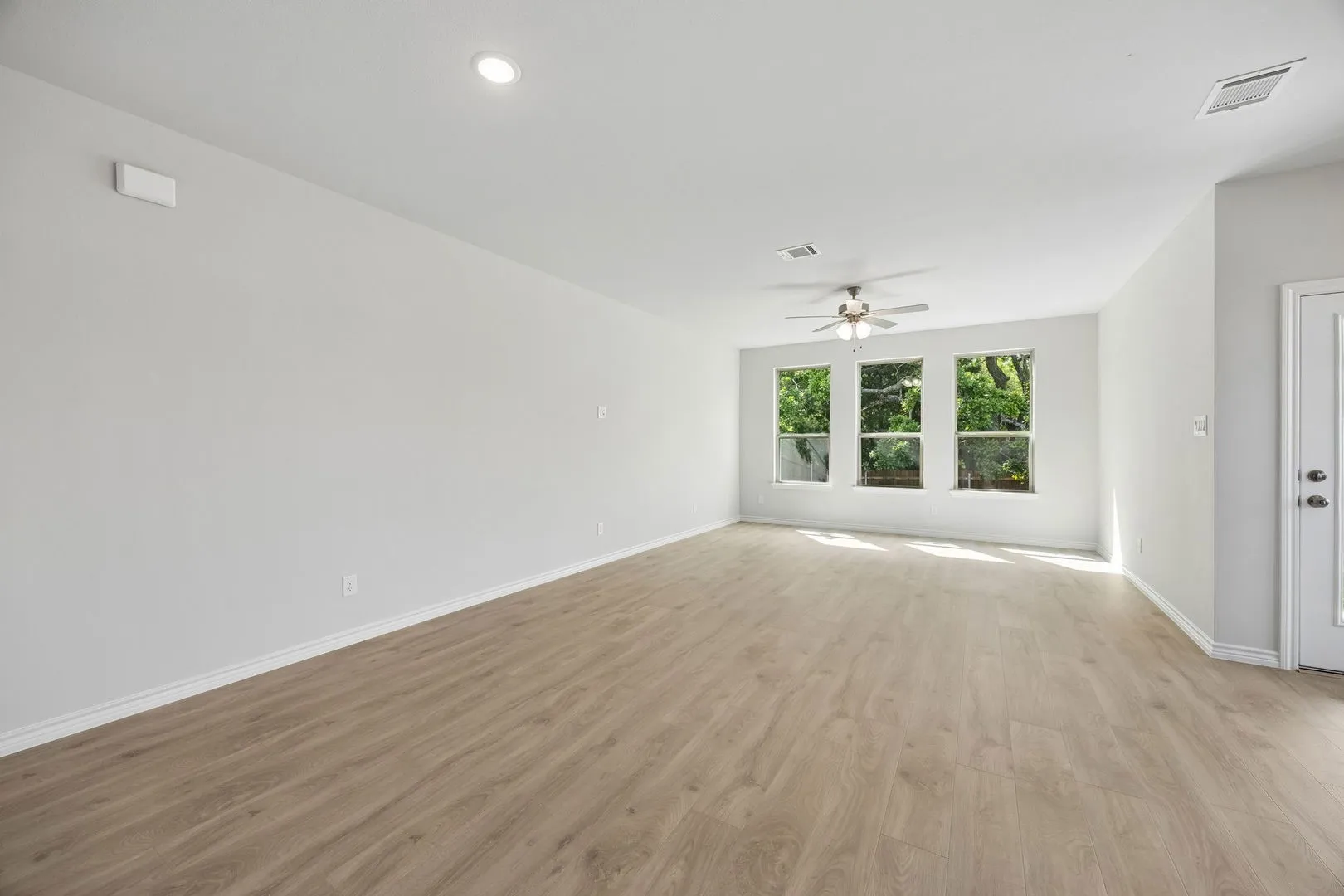 Duplex For Sale in Denton County , 504-506 Mockingbird Lane, Denton, Texas 76205, 8 Bedroom, 6 Bathroom, 2 Garage spaces, 0 Sqft, built in 2025, New Construction - Complete, mls#21095153, Real Estate Agent in Denton, Homes For Sale in Denton county, Homes For Sale in Denton, Realtor in Denton Texas, Real Estate Brokerage Independent Realty Texas, Luminita Cordes Realtor