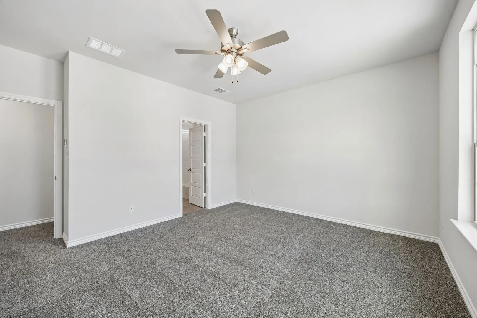 Duplex For Sale in Denton County , 504-506 Mockingbird Lane, Denton, Texas 76205, 8 Bedroom, 6 Bathroom, 2 Garage spaces, 0 Sqft, built in 2025, New Construction - Complete, mls#21095153, Real Estate Agent in Denton, Homes For Sale in Denton county, Homes For Sale in Denton, Realtor in Denton Texas, Real Estate Brokerage Independent Realty Texas, Luminita Cordes Realtor