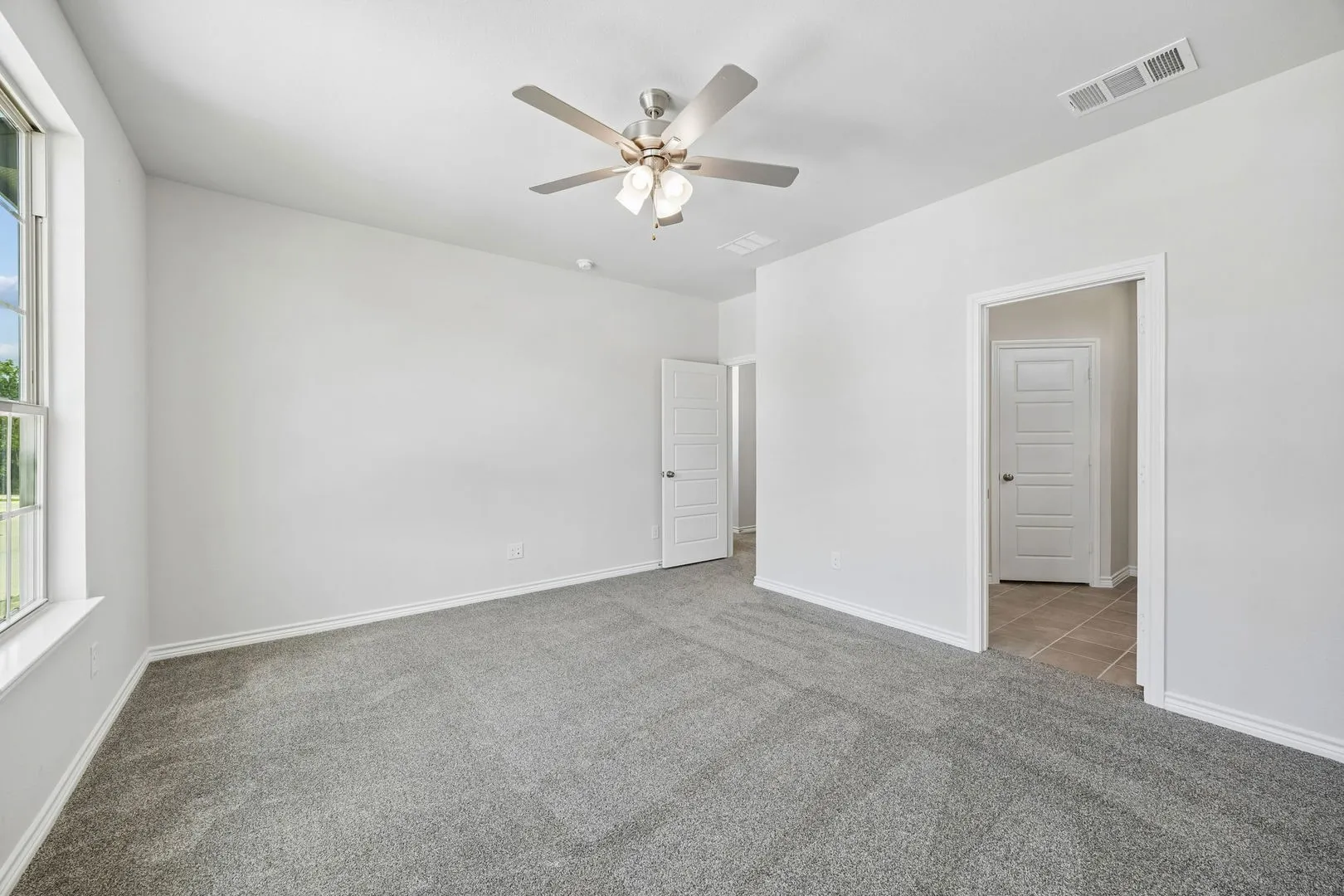Duplex For Sale in Denton County , 504-506 Mockingbird Lane, Denton, Texas 76205, 8 Bedroom, 6 Bathroom, 2 Garage spaces, 0 Sqft, built in 2025, New Construction - Complete, mls#21095153, Real Estate Agent in Denton, Homes For Sale in Denton county, Homes For Sale in Denton, Realtor in Denton Texas, Real Estate Brokerage Independent Realty Texas, Luminita Cordes Realtor