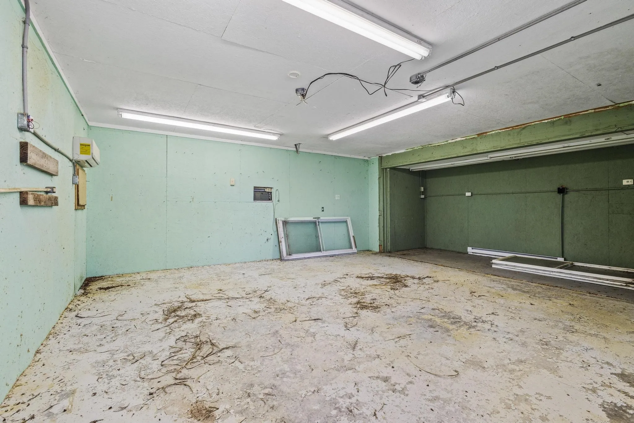 Outbuilding has electrical and plenty of room to make it your own