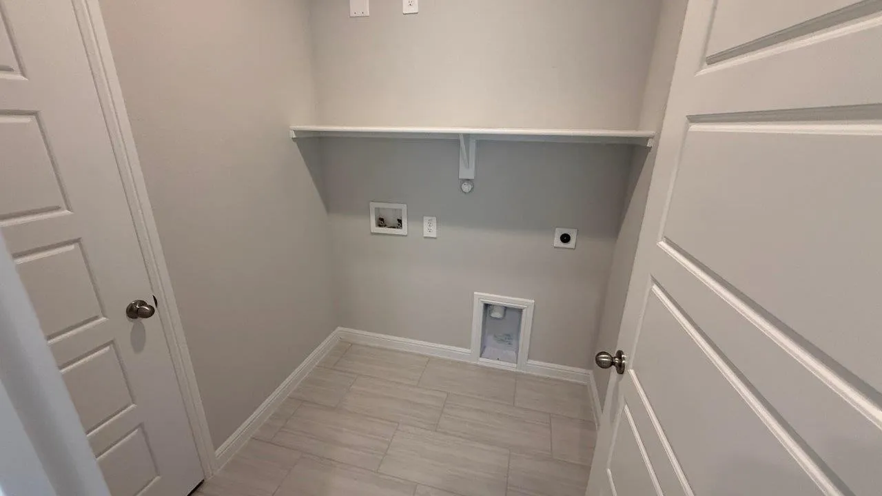 Single Family Residence For Sale in Hood County , 312 GALLANT MAN Court, Granbury, Texas 76049, 3 Bedroom, 3 Bathroom, 2 Garage spaces, 2,142 Sqft, built in 2025, New Construction - Complete, mls#21094855, Real Estate Agent in Granbury, Homes For Sale in Hood county, Homes For Sale in Granbury, Realtor in Granbury Texas, Real Estate Brokerage Independent Realty Texas, Luminita Cordes Realtor