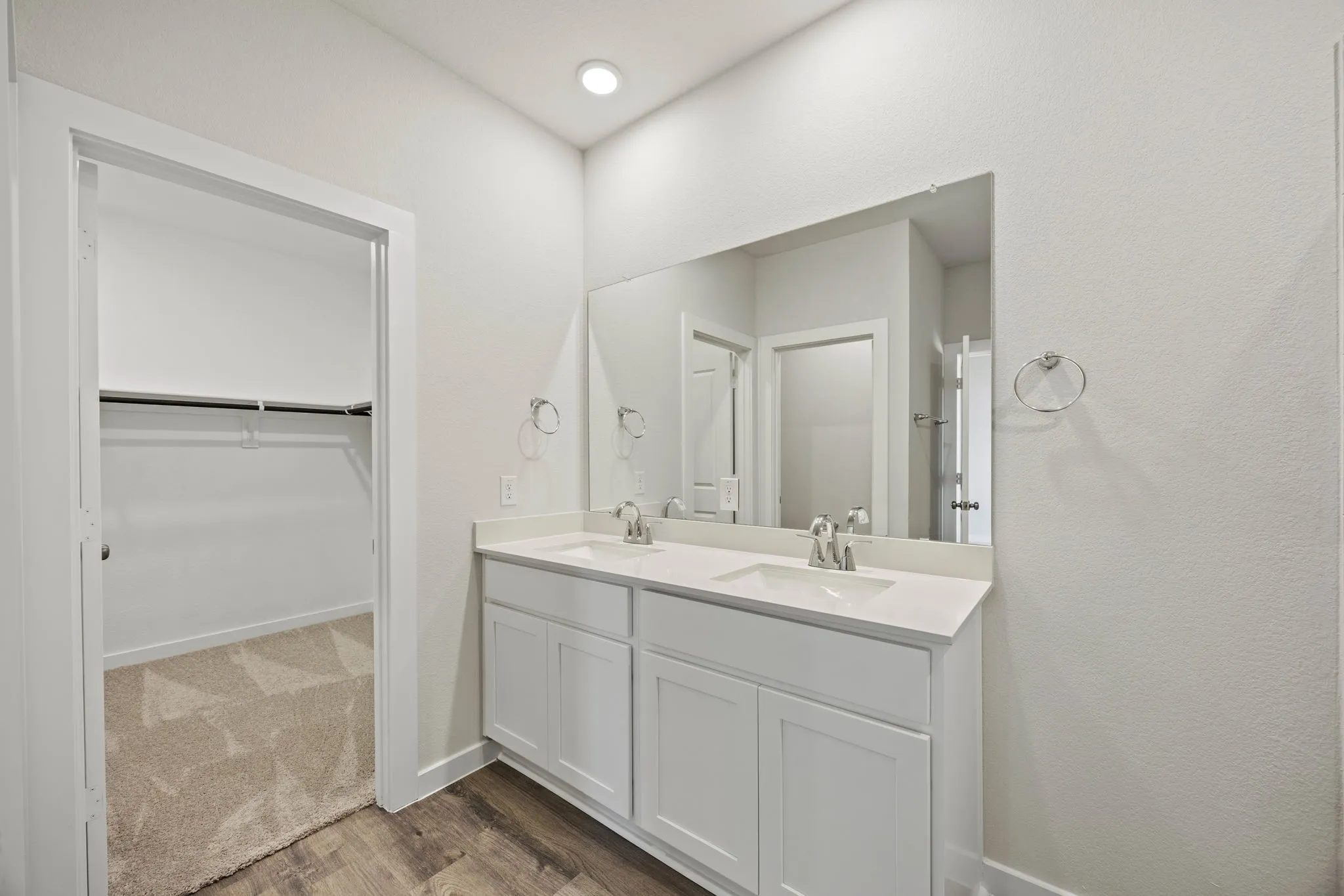 Single Family Residence For Sale in Tarrant County , 1001 Park Oak Lane, Crowley, Texas 76036, 3 Bedroom, 2 Bathroom, 2 Garage spaces, 1,786 Sqft, built in 2025, New Construction - Complete, mls#21095372, Real Estate Agent in Crowley, Homes For Sale in Tarrant county, Homes For Sale in Crowley, Realtor in Crowley Texas, Real Estate Brokerage Independent Realty Texas, Luminita Cordes Realtor