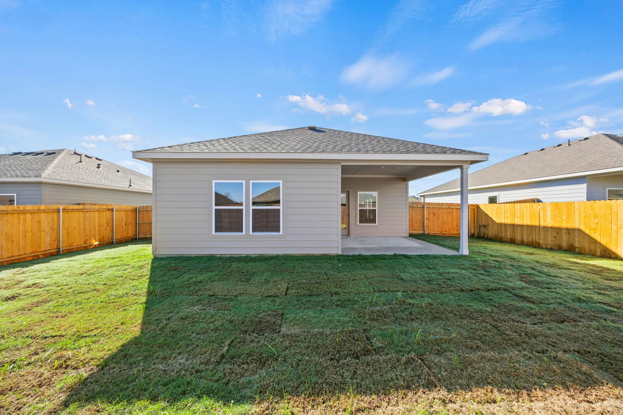 Single Family Residence For Sale in Tarrant County , 1017 Park Oak Lane, Crowley, Texas 76036, 4 Bedroom, 3 Bathroom, 2 Garage spaces, 2,260 Sqft, built in 2025, New Construction - Complete, mls#21095390, Real Estate Agent in Crowley, Homes For Sale in Tarrant county, Homes For Sale in Crowley, Realtor in Crowley Texas, Real Estate Brokerage Independent Realty Texas, Luminita Cordes Realtor