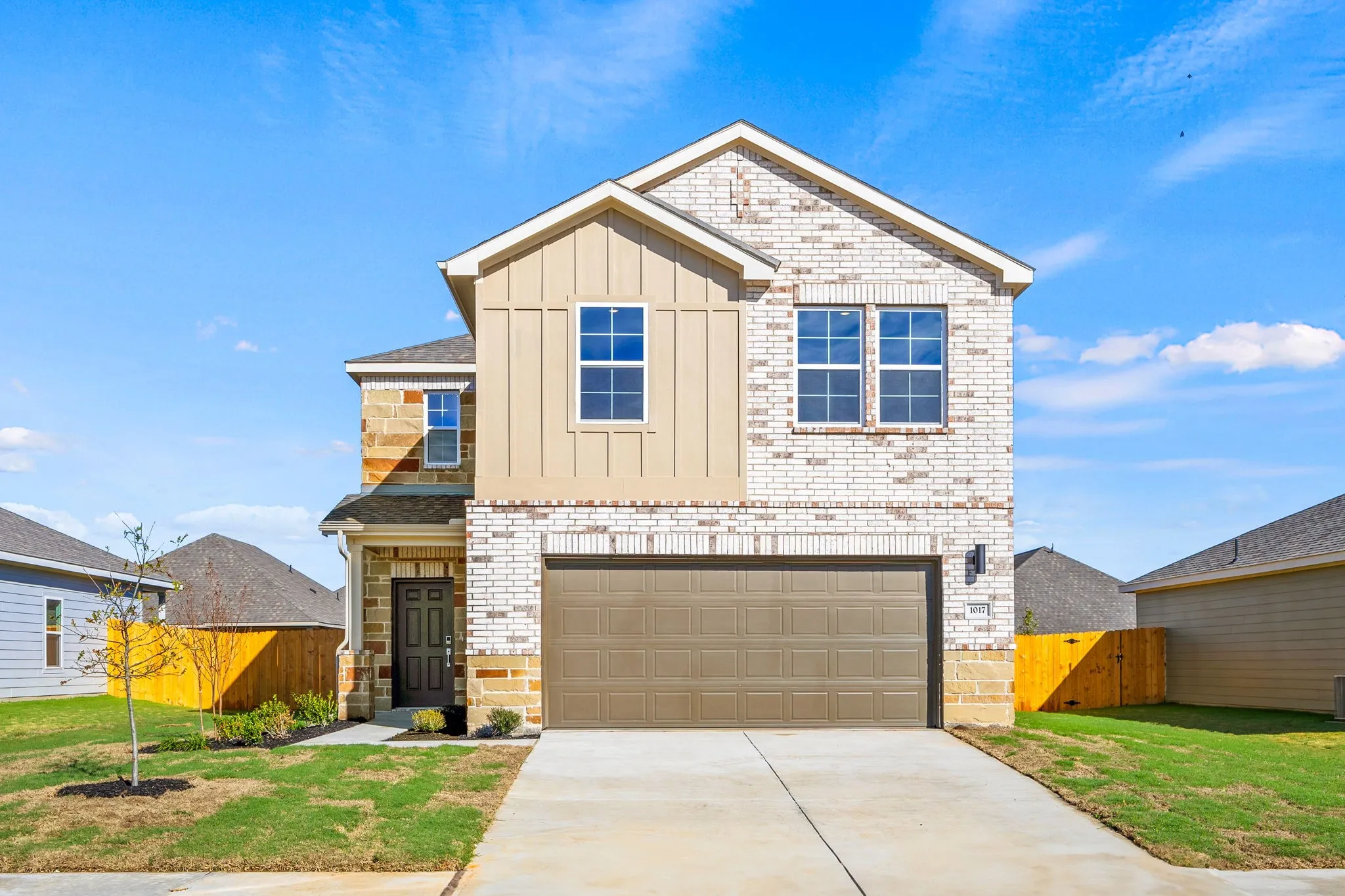 Single Family Residence For Sale in Tarrant County , 1017 Park Oak Lane, Crowley, Texas 76036, 4 Bedroom, 3 Bathroom, 2 Garage spaces, 2,260 Sqft, built in 2025, New Construction - Complete, mls#21095390, Real Estate Agent in Crowley, Homes For Sale in Tarrant county, Homes For Sale in Crowley, Realtor in Crowley Texas, Real Estate Brokerage Independent Realty Texas, Luminita Cordes Realtor