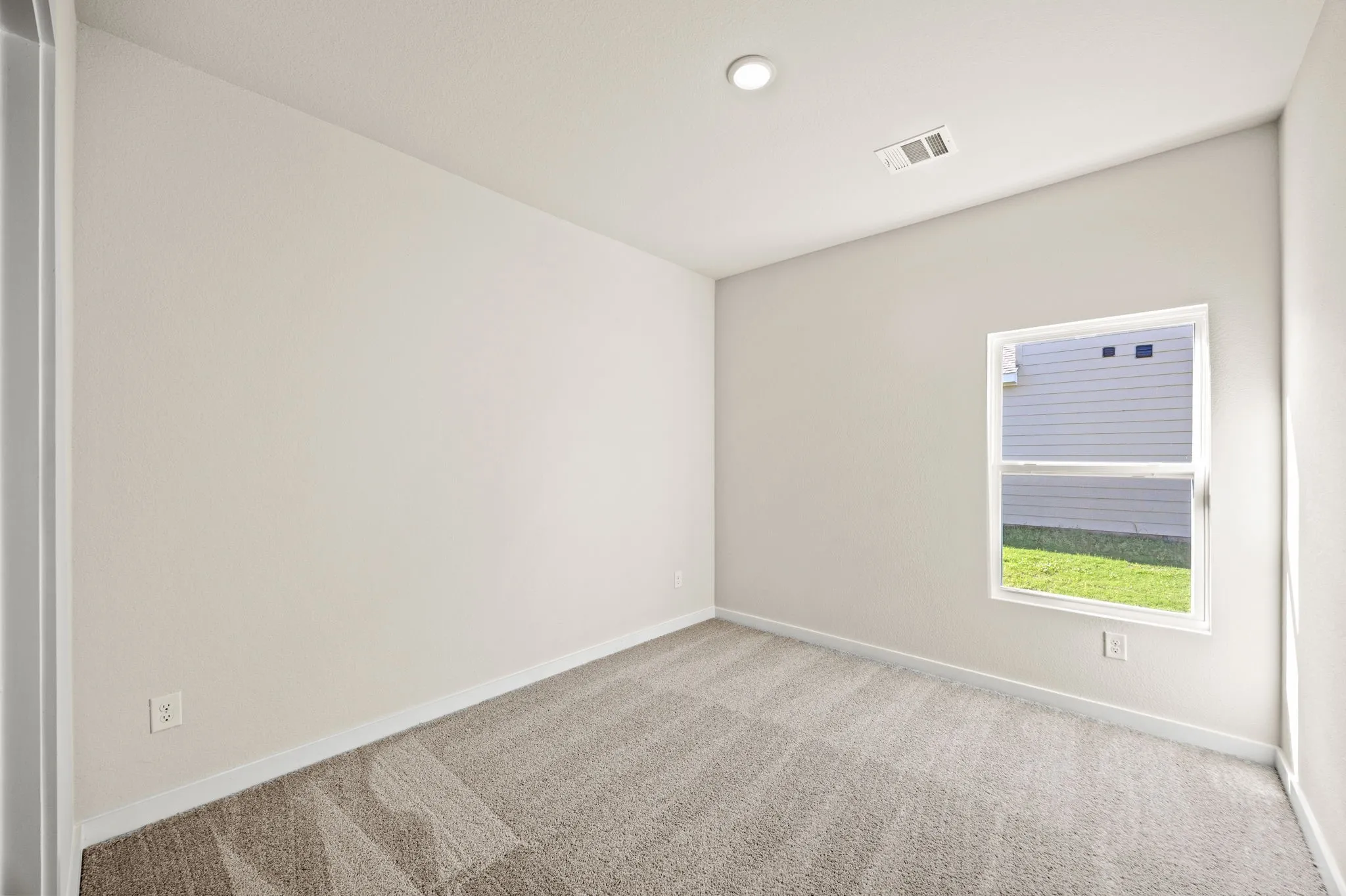 Single Family Residence For Sale in Tarrant County , 1048 Miraverde Trail, Crowley, Texas 76036, 3 Bedroom, 2 Bathroom, 2 Garage spaces, 1,786 Sqft, built in 2025, New Construction - Complete, mls#21095397, Real Estate Agent in Crowley, Homes For Sale in Tarrant county, Homes For Sale in Crowley, Realtor in Crowley Texas, Real Estate Brokerage Independent Realty Texas, Luminita Cordes Realtor