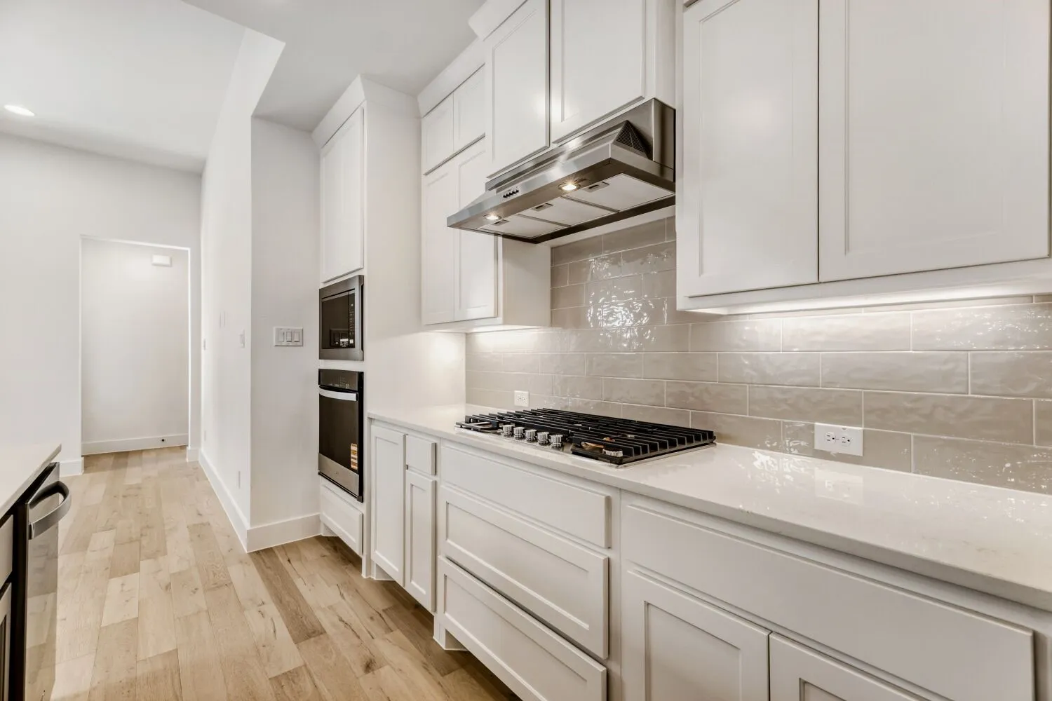 Townhouse For Sale in Denton County , 609 Damsel June Street, Lewisville, Texas 75056, 3 Bedroom, 3 Bathroom, 2 Garage spaces, 2,424 Sqft, built in 2025, New Construction - Complete, mls#21095604, Real Estate Agent in Lewisville, Homes For Sale in Denton county, Homes For Sale in Lewisville, Realtor in Lewisville Texas, Real Estate Brokerage Independent Realty Texas, Luminita Cordes Realtor