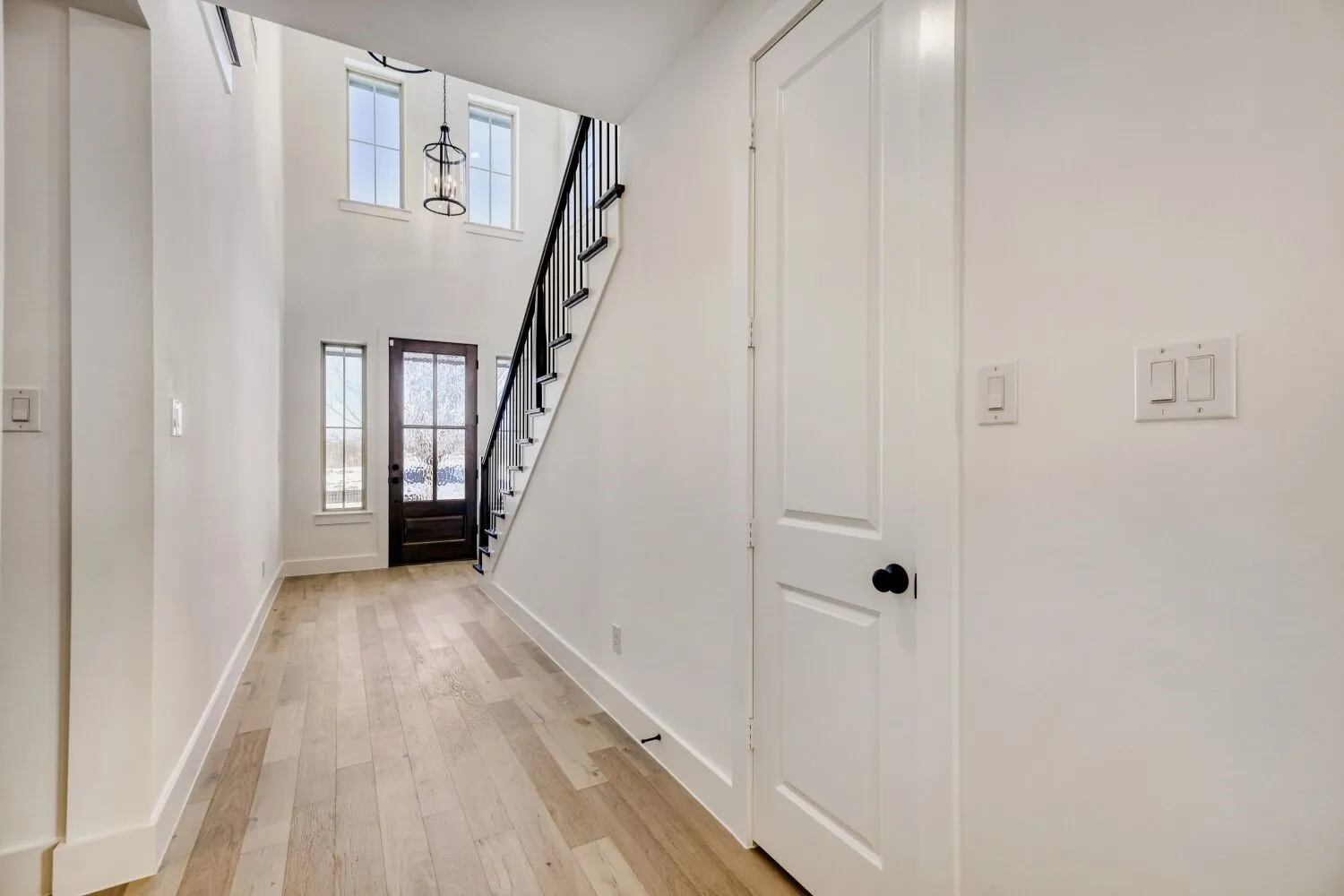 Townhouse For Sale in Denton County , 609 Damsel June Street, Lewisville, Texas 75056, 3 Bedroom, 3 Bathroom, 2 Garage spaces, 2,424 Sqft, built in 2025, New Construction - Complete, mls#21095604, Real Estate Agent in Lewisville, Homes For Sale in Denton county, Homes For Sale in Lewisville, Realtor in Lewisville Texas, Real Estate Brokerage Independent Realty Texas, Luminita Cordes Realtor