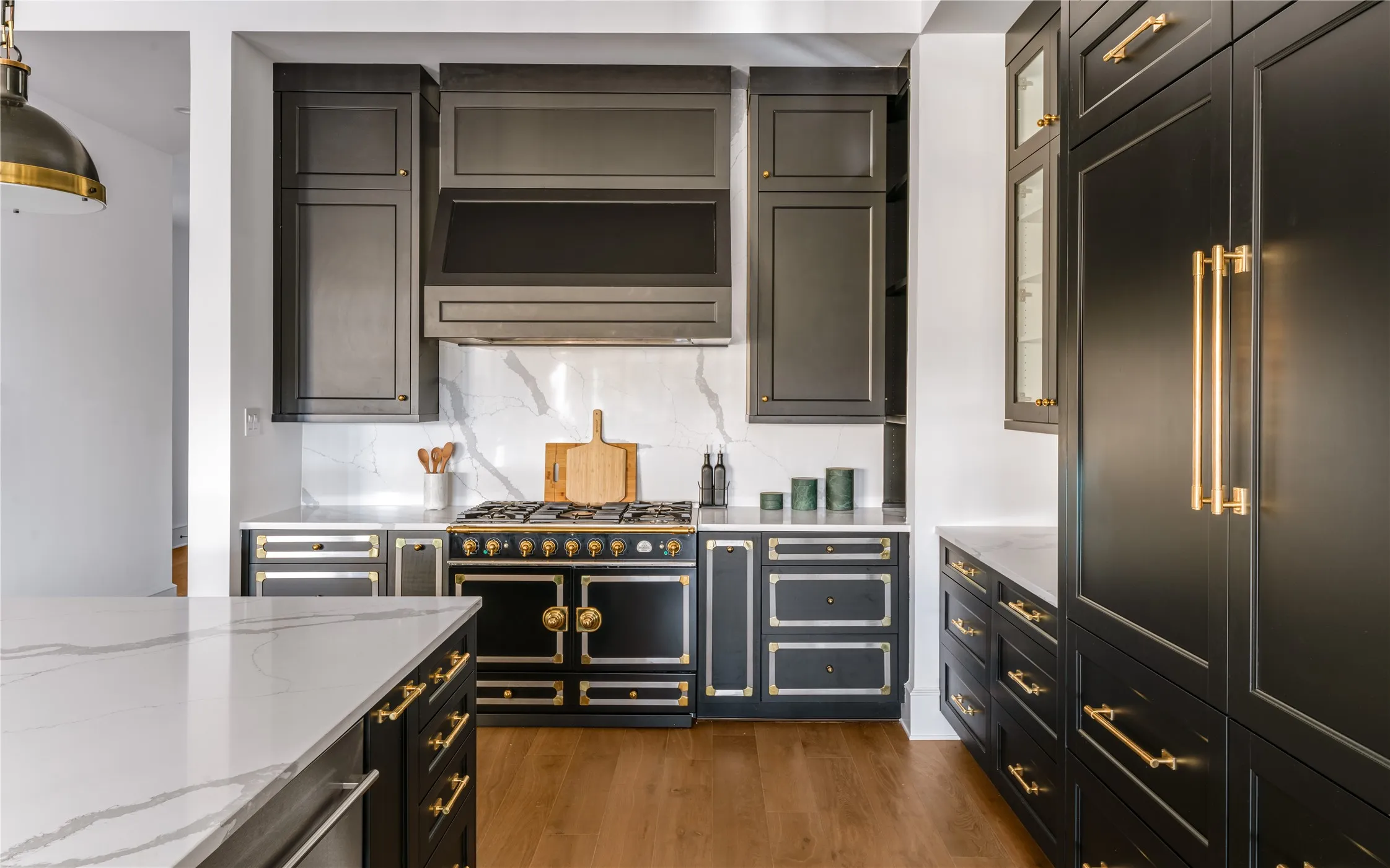 Single Family Residence For Sale in Denton County , 3111 Lake Creek Drive, Highland Village, Texas 75077, 8 Bedroom, 12 Bathroom, 3 Garage spaces, 10,672 Sqft, built in 2004, mls#21094479, Real Estate Agent in Highland Village, Homes For Sale in Denton county, Homes For Sale in Highland Village, Realtor in Highland Village Texas, Real Estate Brokerage Independent Realty Texas, Luminita Cordes Realtor