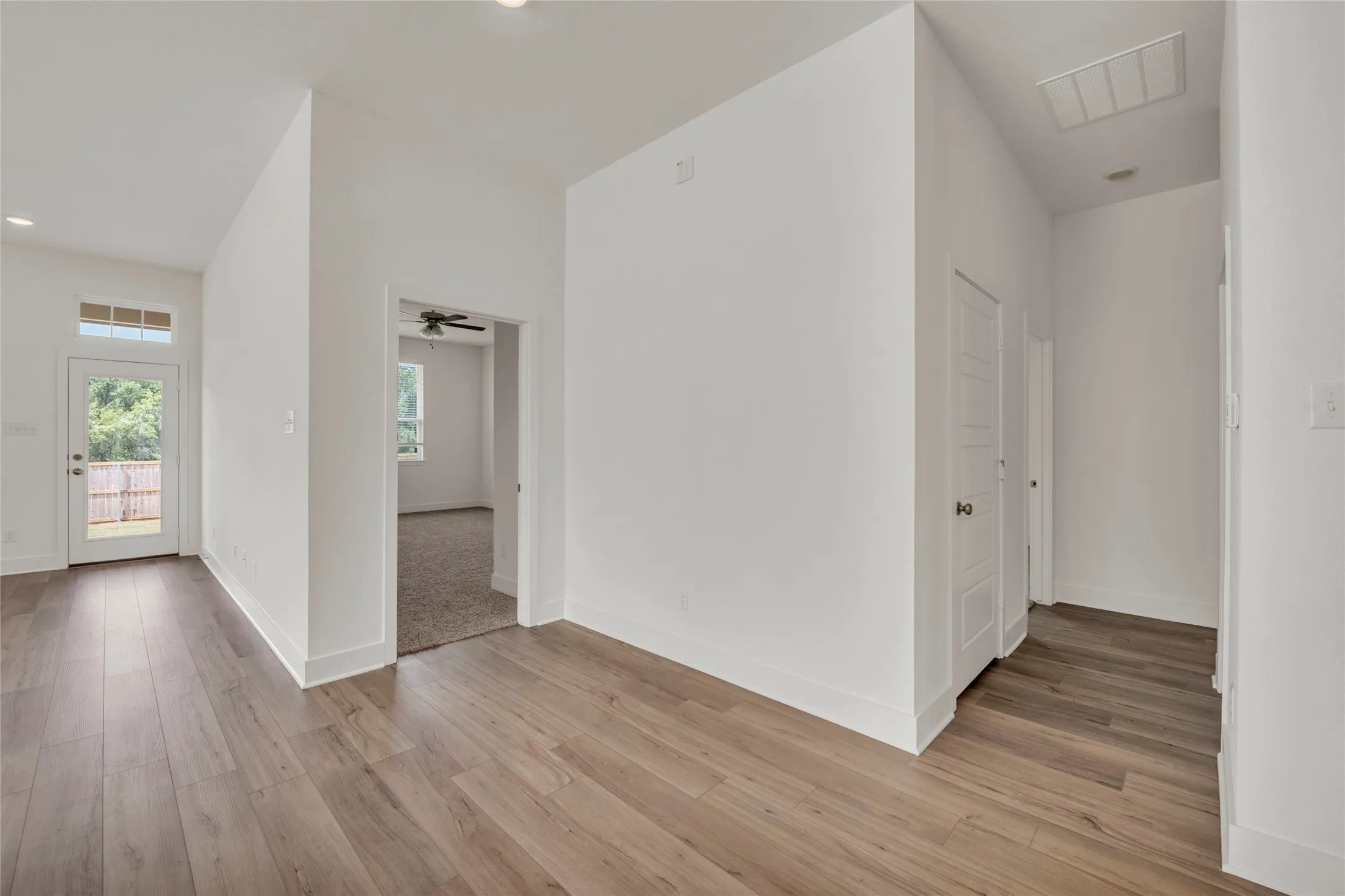 Single Family Residence For Sale in Mc Lennan County , 8012 Candy Lane, Waco, Texas 76708, 4 Bedroom, 3 Bathroom, 2 Garage spaces, 2,043 Sqft, built in 2025, mls#21095739, Real Estate Agent in Waco, Homes For Sale in Mc Lennan county, Homes For Sale in Waco, Realtor in Waco Texas, Real Estate Brokerage Independent Realty Texas, Luminita Cordes Realtor
