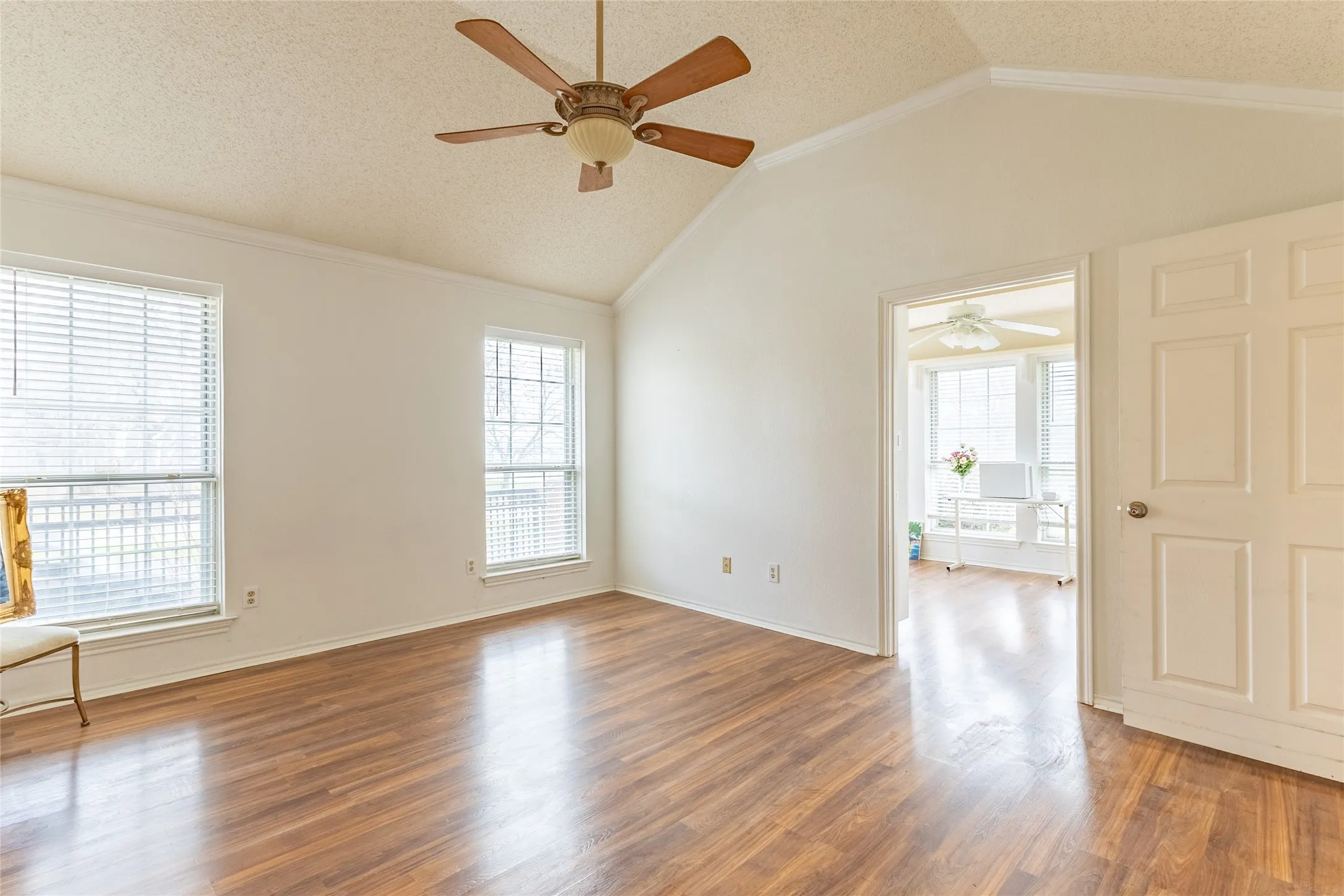 Single Family Residence For Sale in Dallas County , 8518 Bridgewater Drive, Rowlett, Texas 75088, 3 Bedroom, 2 Bathroom, 2 Garage spaces, 1,941 Sqft, built in 1991, Preowned, mls#21095856, Real Estate Agent in Rowlett, Homes For Sale in Dallas county, Homes For Sale in Rowlett, Realtor in Rowlett Texas, Real Estate Brokerage Independent Realty Texas, Luminita Cordes Realtor