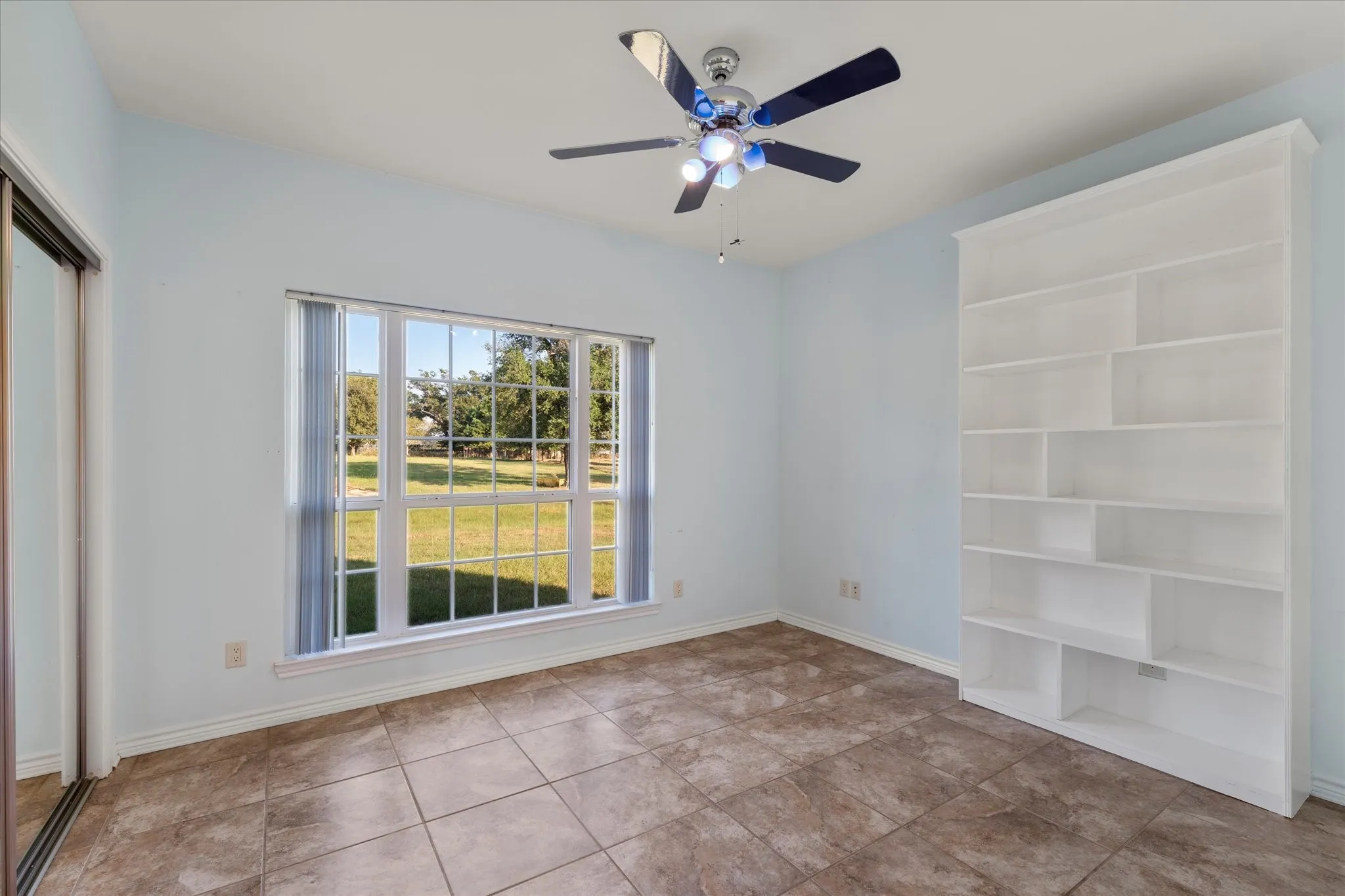 Single Family Residence For Sale in Henderson County , 14856 Fm 59, Athens, Texas 75751, 3 Bedroom, 2 Bathroom, 2 Garage spaces, 2,421 Sqft, built in 2007, Preowned, mls#21091958, Real Estate Agent in Athens, Homes For Sale in Henderson county, Homes For Sale in Athens, Realtor in Athens Texas, Real Estate Brokerage Independent Realty Texas, Luminita Cordes Realtor