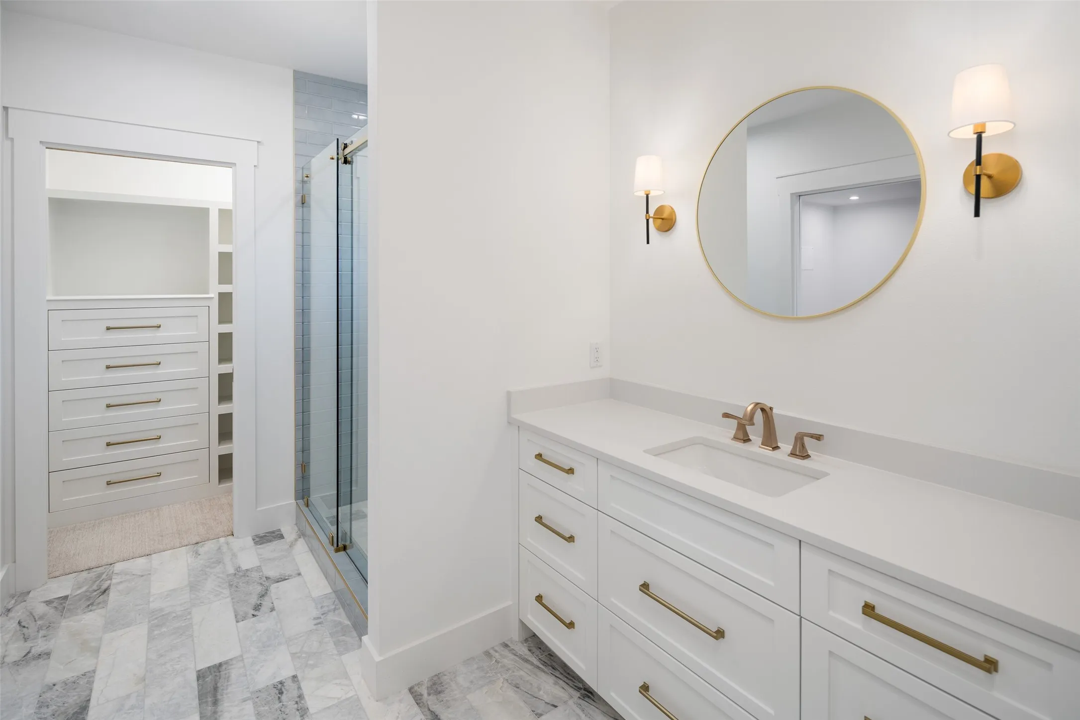 Upstairs guest bathroom