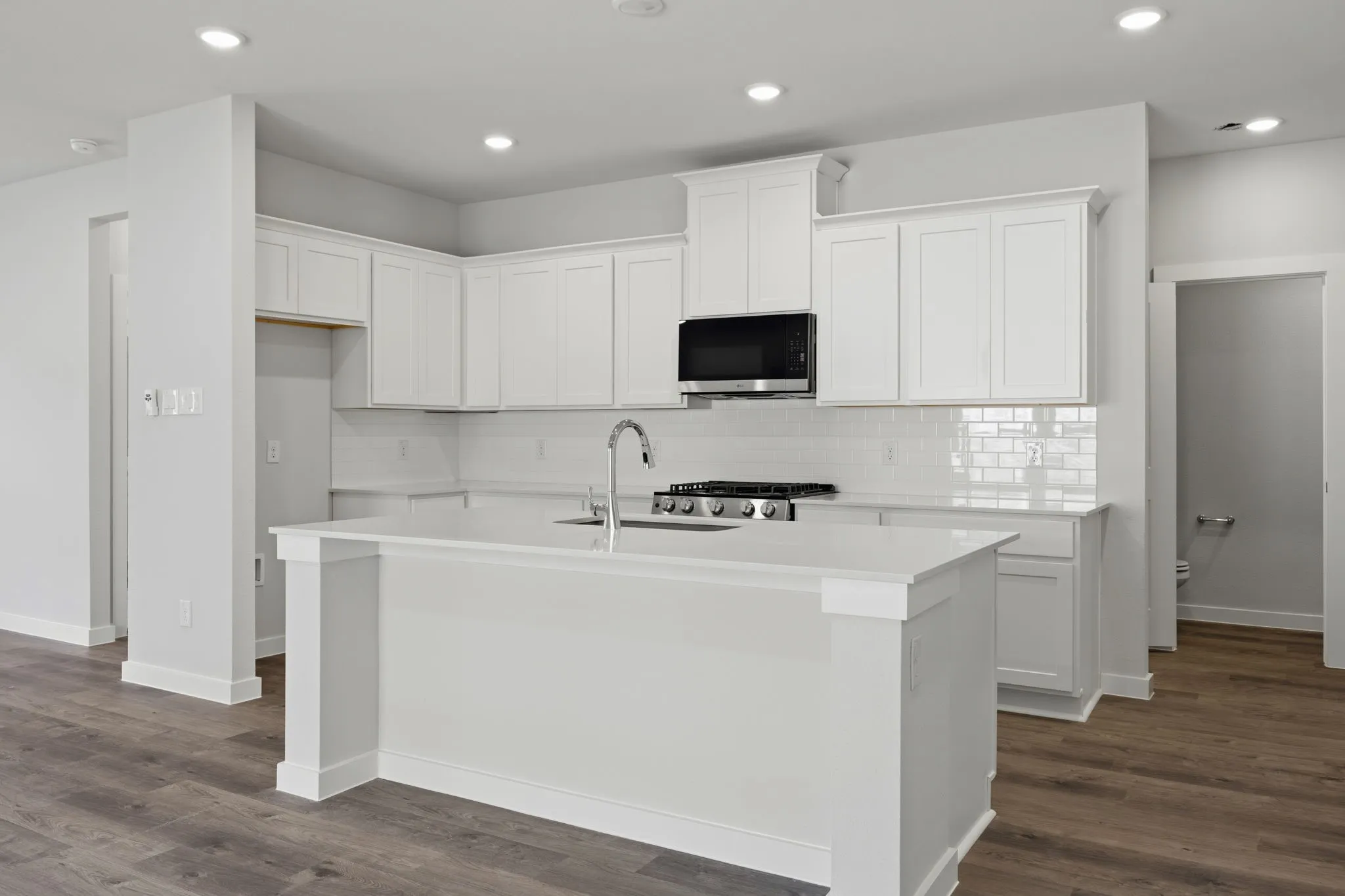 Single Family Residence For Sale in Kaufman County , 730 Carson Drive, Forney, Texas 75126, 4 Bedroom, 3 Bathroom, 2 Garage spaces, 2,260 Sqft, built in 2025, New Construction - Incomplete, mls#21096388, Real Estate Agent in Forney, Homes For Sale in Kaufman county, Homes For Sale in Forney, Realtor in Forney Texas, Real Estate Brokerage Independent Realty Texas, Luminita Cordes Realtor