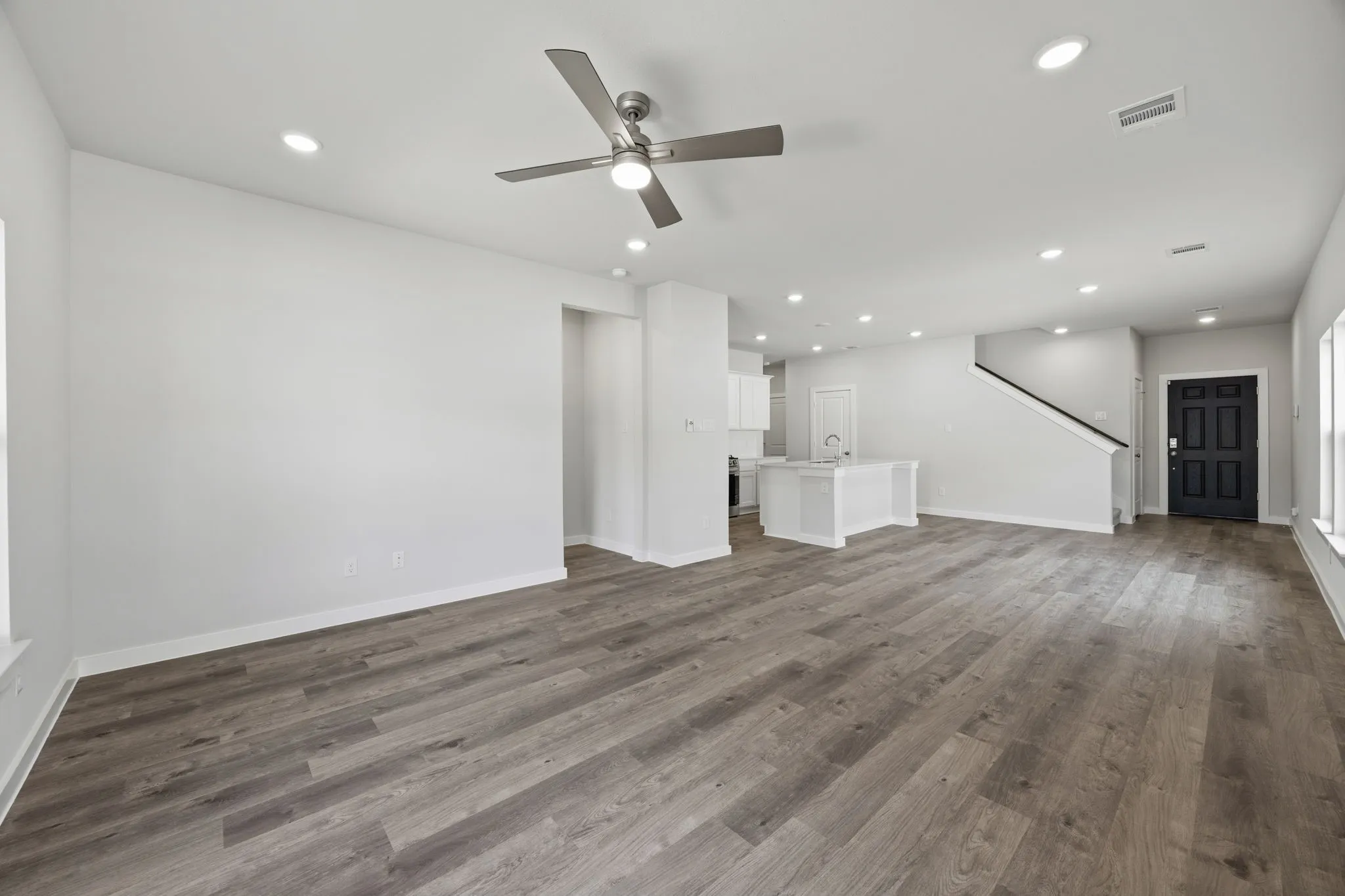 Single Family Residence For Sale in Kaufman County , 730 Carson Drive, Forney, Texas 75126, 4 Bedroom, 3 Bathroom, 2 Garage spaces, 2,260 Sqft, built in 2025, New Construction - Incomplete, mls#21096388, Real Estate Agent in Forney, Homes For Sale in Kaufman county, Homes For Sale in Forney, Realtor in Forney Texas, Real Estate Brokerage Independent Realty Texas, Luminita Cordes Realtor