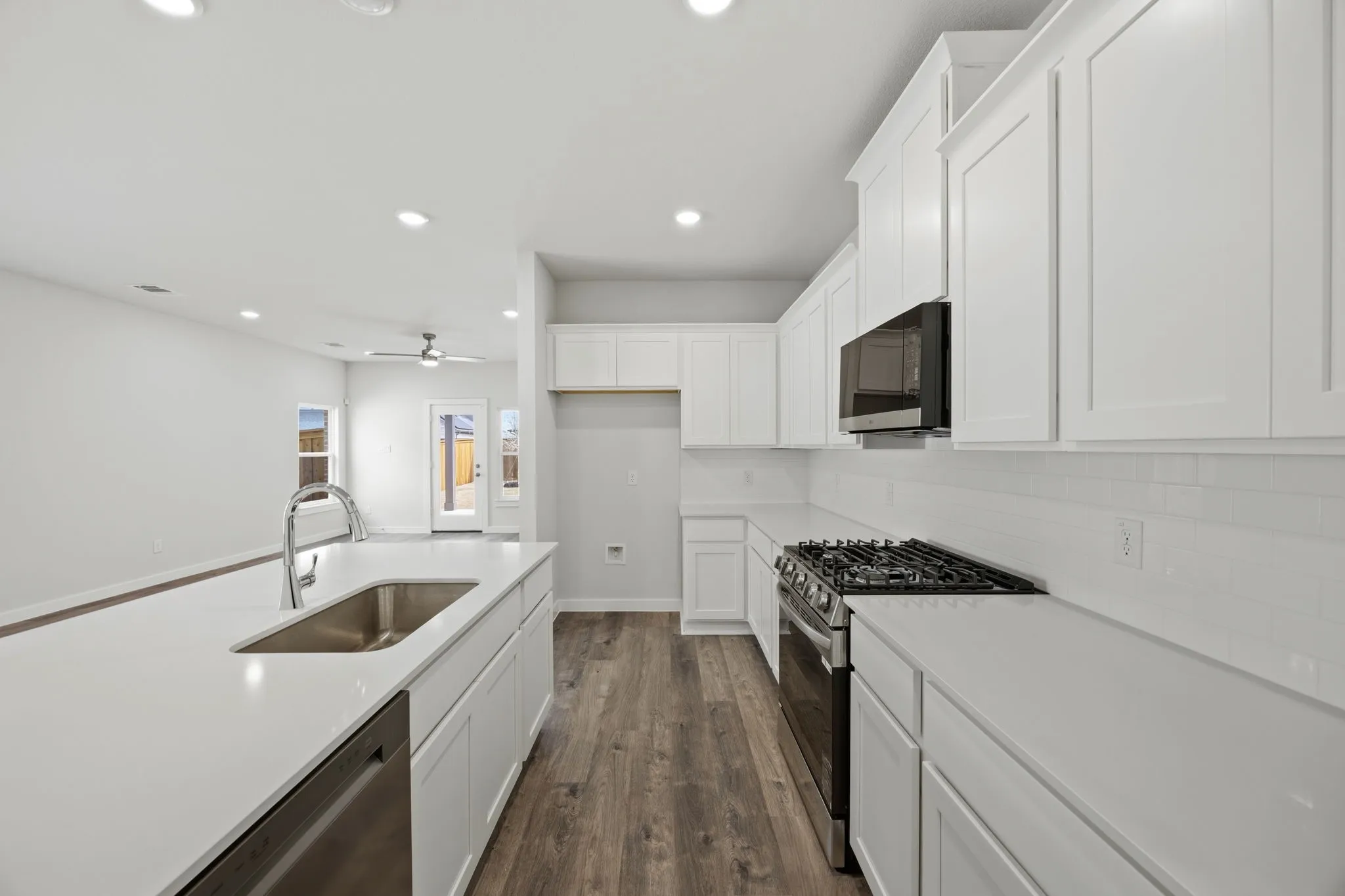 Single Family Residence For Sale in Kaufman County , 730 Carson Drive, Forney, Texas 75126, 4 Bedroom, 3 Bathroom, 2 Garage spaces, 2,260 Sqft, built in 2025, New Construction - Incomplete, mls#21096388, Real Estate Agent in Forney, Homes For Sale in Kaufman county, Homes For Sale in Forney, Realtor in Forney Texas, Real Estate Brokerage Independent Realty Texas, Luminita Cordes Realtor