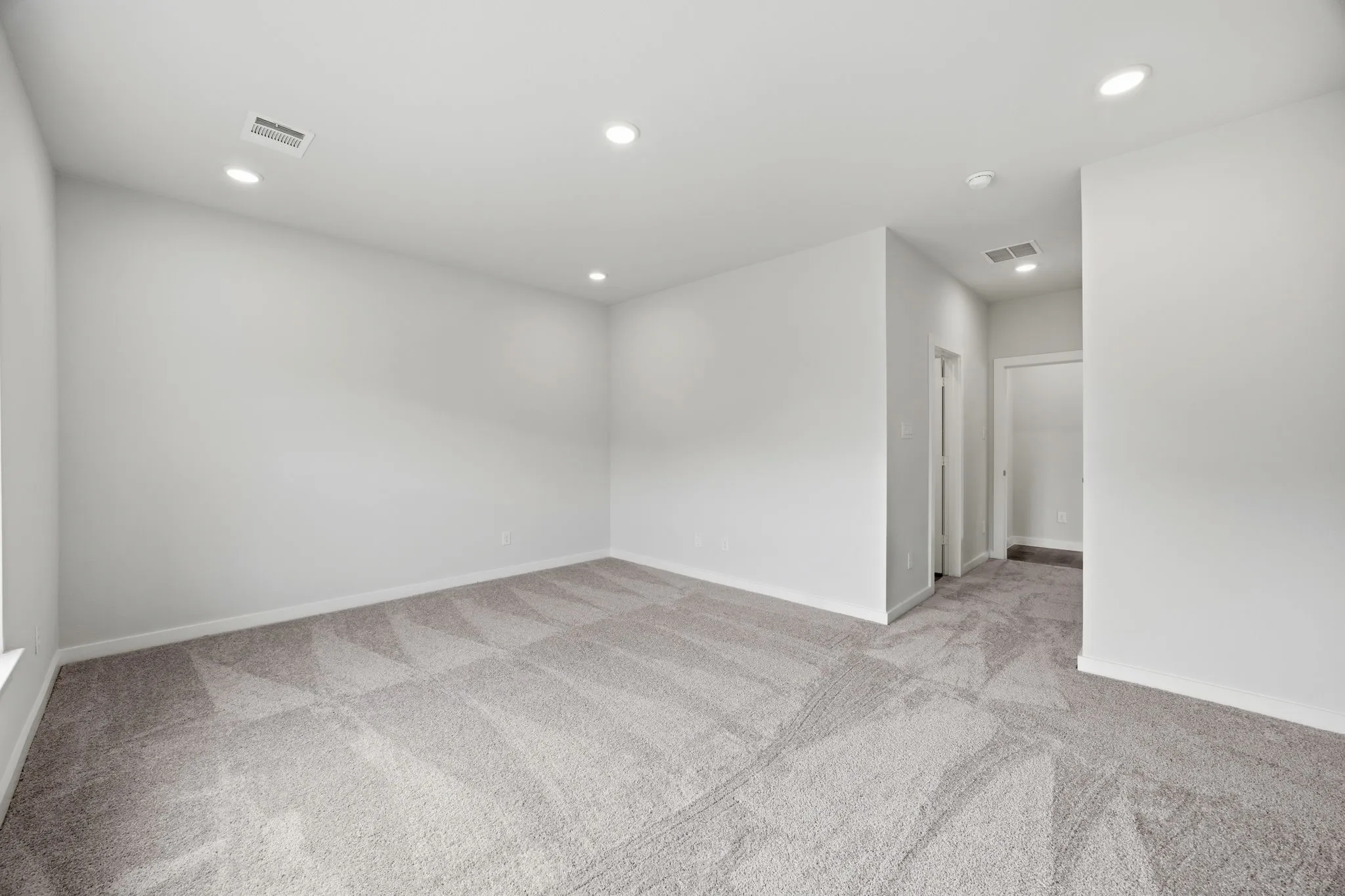 Single Family Residence For Sale in Kaufman County , 730 Carson Drive, Forney, Texas 75126, 4 Bedroom, 3 Bathroom, 2 Garage spaces, 2,260 Sqft, built in 2025, New Construction - Incomplete, mls#21096388, Real Estate Agent in Forney, Homes For Sale in Kaufman county, Homes For Sale in Forney, Realtor in Forney Texas, Real Estate Brokerage Independent Realty Texas, Luminita Cordes Realtor