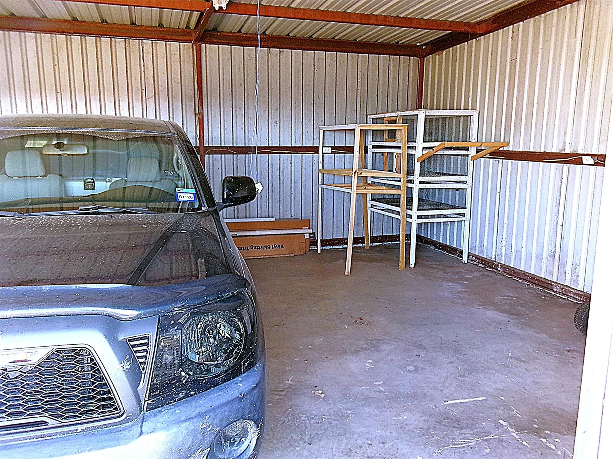 2-vehicle garage