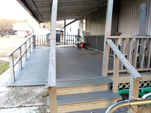 Front porch with Trex boards