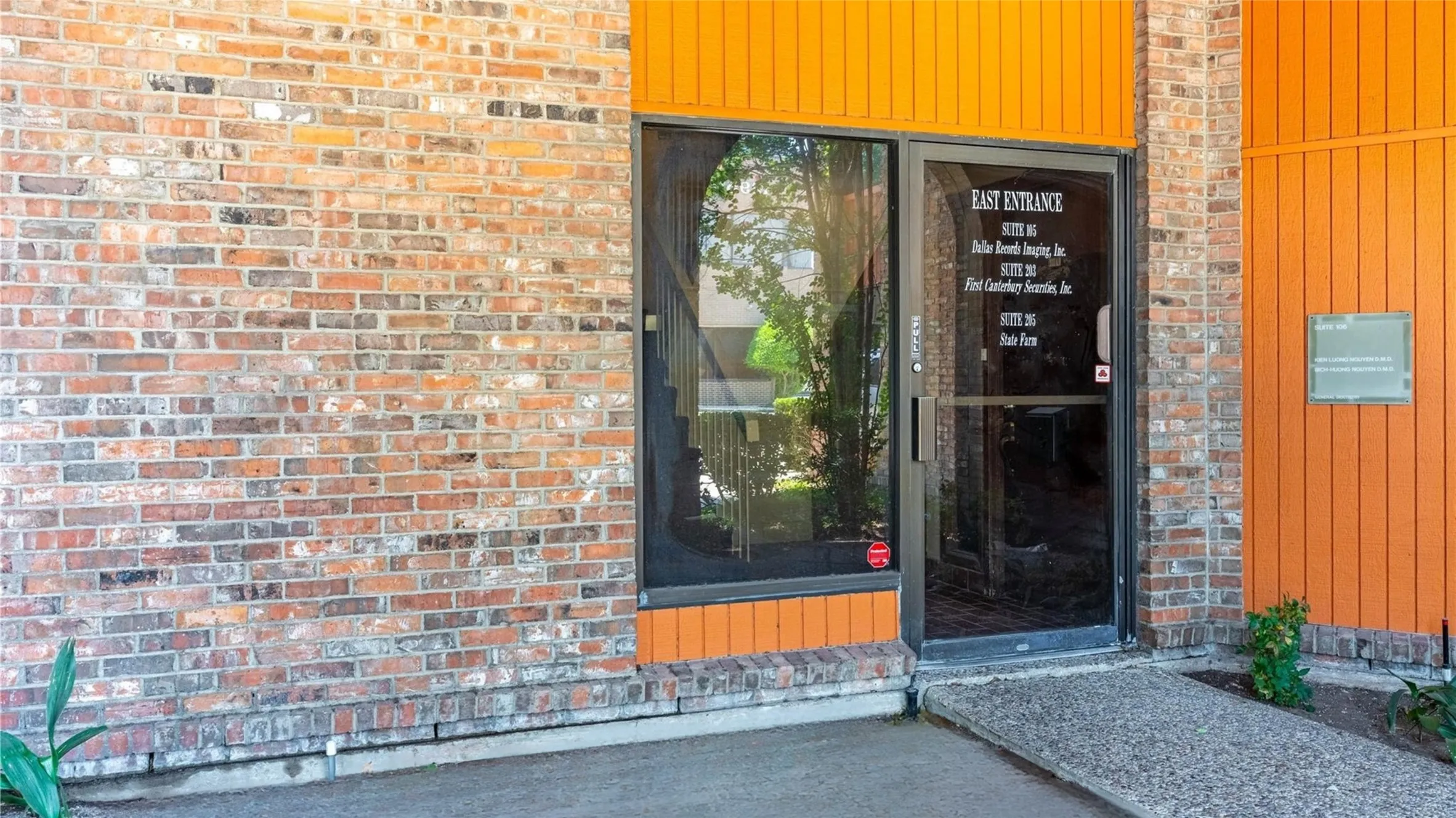 Office For Sale in Dallas County , 12989 Jupiter Road 103, 104 & 105, Dallas, Texas 75238, 0, 0, Garage spaces, 0 Sqft, built in 1982, Preowned, Price $597,500, mls#21096525, Real Estate Agent in Dallas, Homes For Sale in Dallas county, Homes For Sale in Dallas, Realtor in Dallas Texas, Real Estate Brokerage Independent Realty Texas, Luminita Cordes Realtor