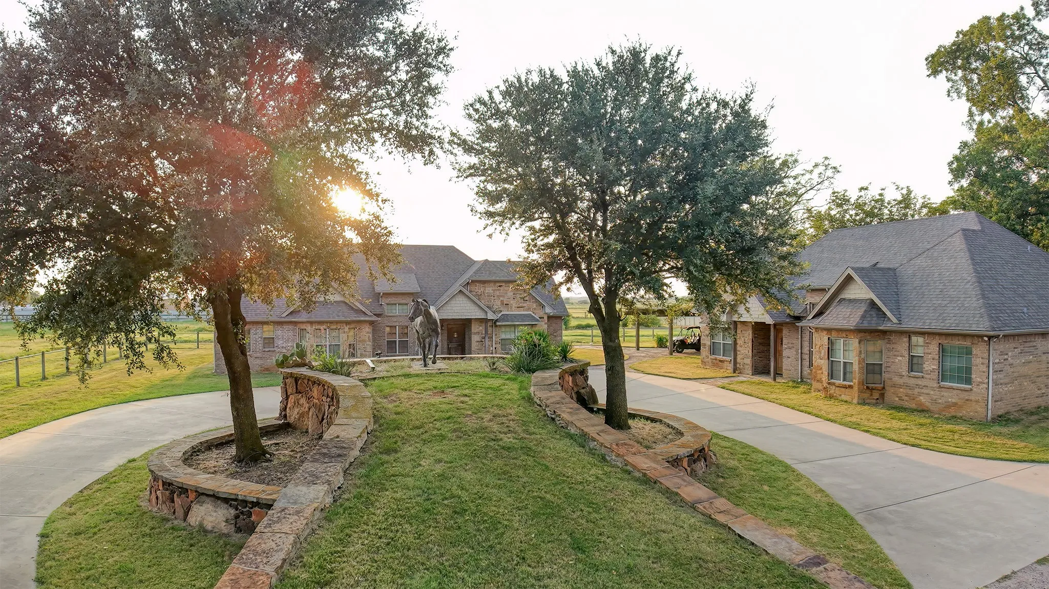 Farm For Sale in Grayson County , 789 Stiles Road 789, Whitesboro, Texas 76273, 6 Bedroom, 6 Bathroom, 3 Garage spaces, 4,490 Sqft, built in 2010, mls#21096527, Real Estate Agent in Whitesboro, Homes For Sale in Grayson county, Homes For Sale in Whitesboro, Realtor in Whitesboro Texas, Real Estate Brokerage Independent Realty Texas, Luminita Cordes Realtor