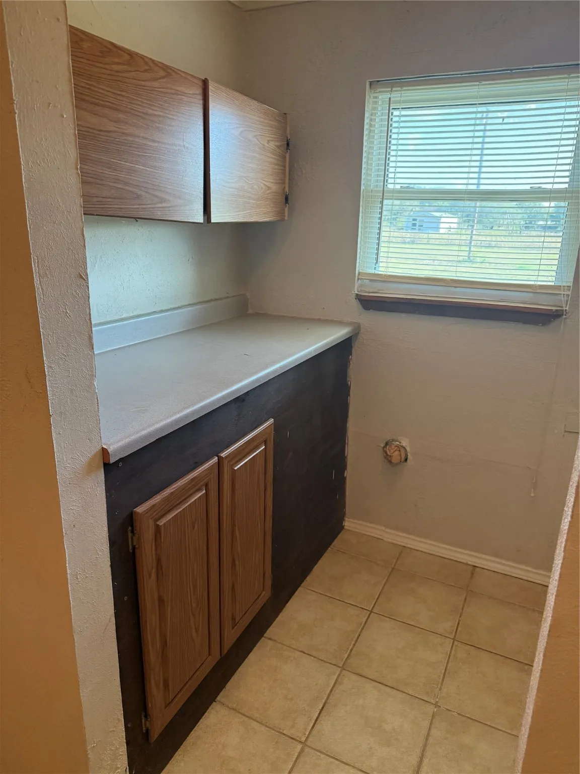 Single Family Residence For Sale in Navarro County , 1393 NE County Road 2120 Road NE, Powell, Texas 75153, 4 Bedrooms, 3 Bathrooms, 2 Garage spaces, 2,518 Sqft, built in 1993, Preowned, Price $405,000, mls#21096386, Real Estate Agent in Powell, Homes For Sale in Navarro county, Homes For Sale in Powell, Realtor in Powell Texas, Real Estate Brokerage Independent Realty Texas, Luminita Cordes Realtor