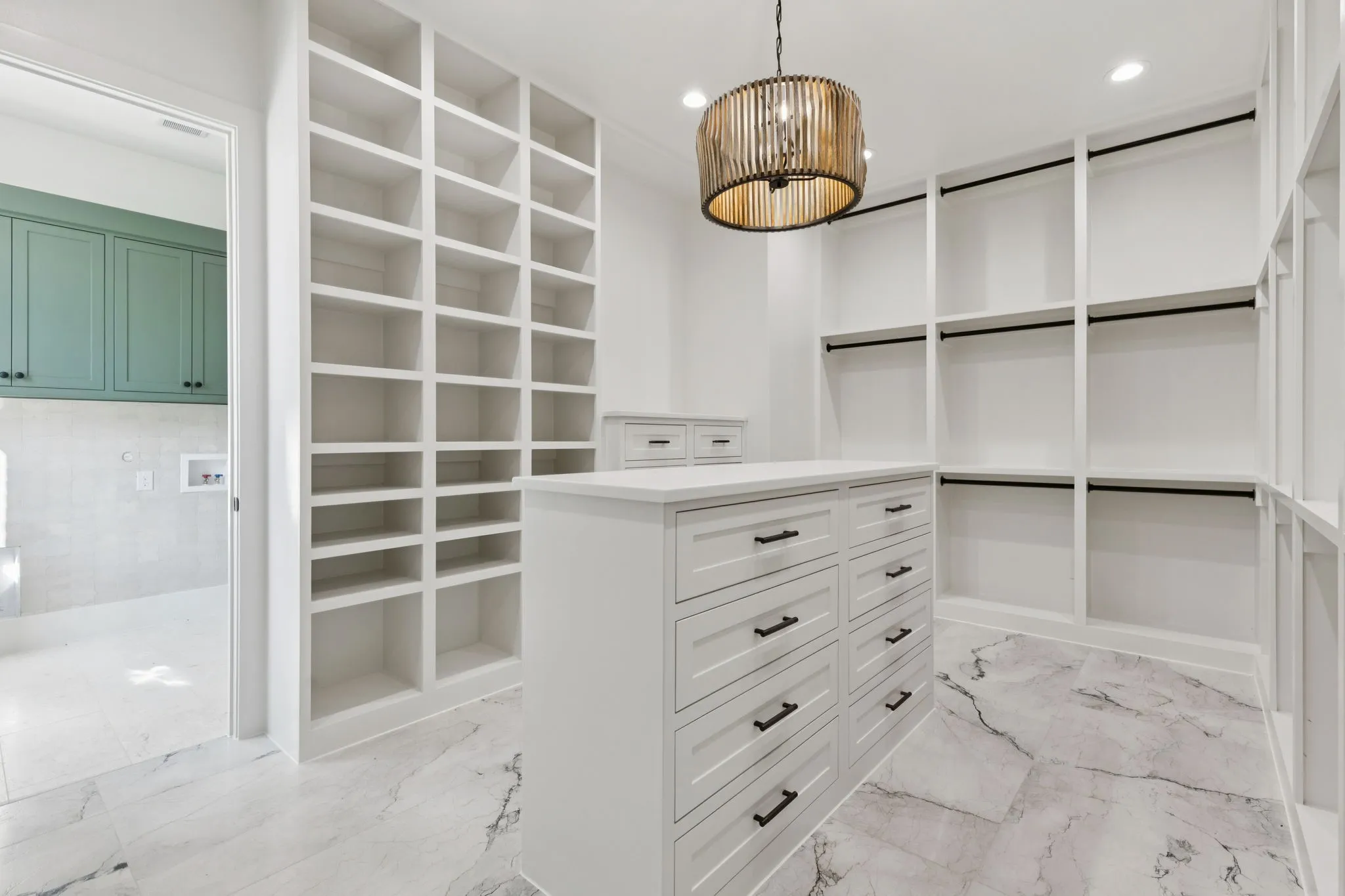 Single Family Residence For Sale in Parker County , 200 Dan Russell Bend, Weatherford, Texas 76087, 4 Bedroom, 5 Bathroom, 4 Garage spaces, 5,134 Sqft, built in 2025, mls#21096831, Real Estate Agent in Weatherford, Homes For Sale in Parker county, Homes For Sale in Weatherford, Realtor in Weatherford Texas, Real Estate Brokerage Independent Realty Texas, Luminita Cordes Realtor