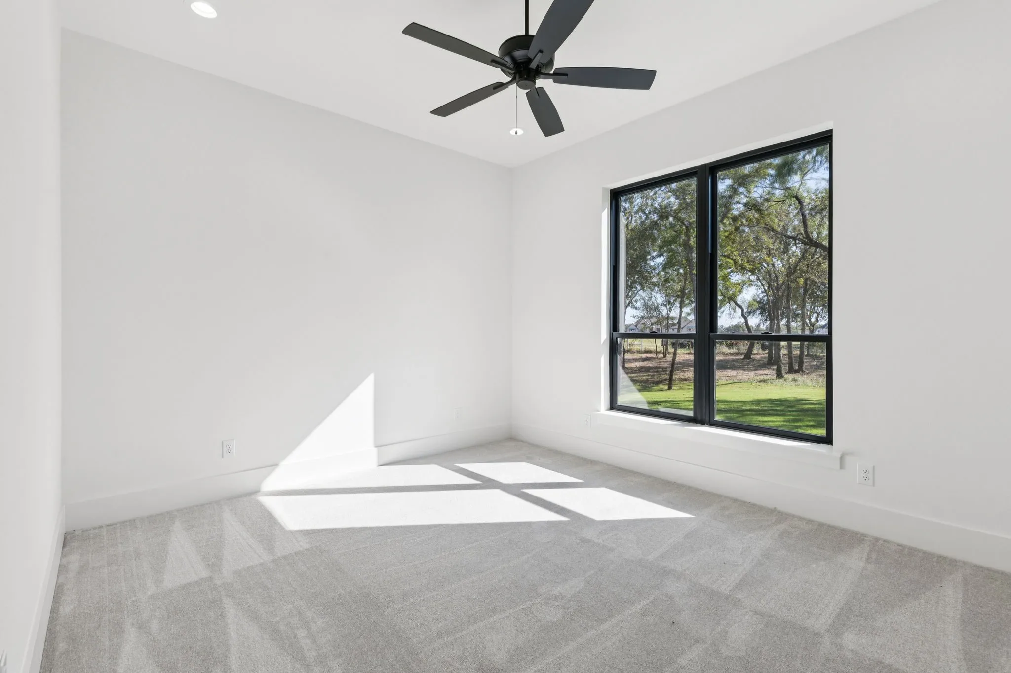 Single Family Residence For Sale in Parker County , 200 Dan Russell Bend, Weatherford, Texas 76087, 4 Bedroom, 5 Bathroom, 4 Garage spaces, 5,134 Sqft, built in 2025, mls#21096831, Real Estate Agent in Weatherford, Homes For Sale in Parker county, Homes For Sale in Weatherford, Realtor in Weatherford Texas, Real Estate Brokerage Independent Realty Texas, Luminita Cordes Realtor