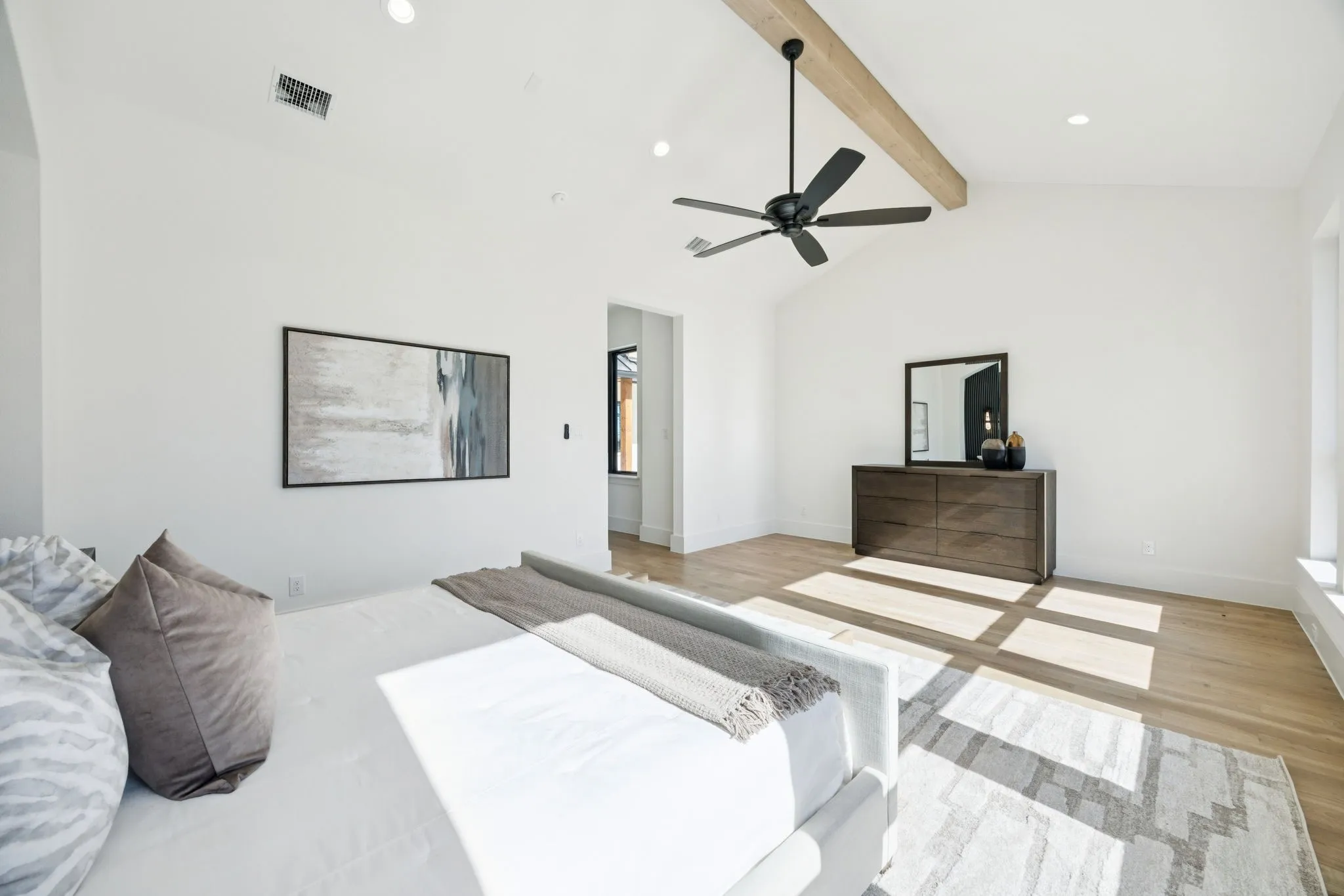 Single Family Residence For Sale in Parker County , 200 Dan Russell Bend, Weatherford, Texas 76087, 4 Bedroom, 5 Bathroom, 4 Garage spaces, 5,134 Sqft, built in 2025, mls#21096831, Real Estate Agent in Weatherford, Homes For Sale in Parker county, Homes For Sale in Weatherford, Realtor in Weatherford Texas, Real Estate Brokerage Independent Realty Texas, Luminita Cordes Realtor