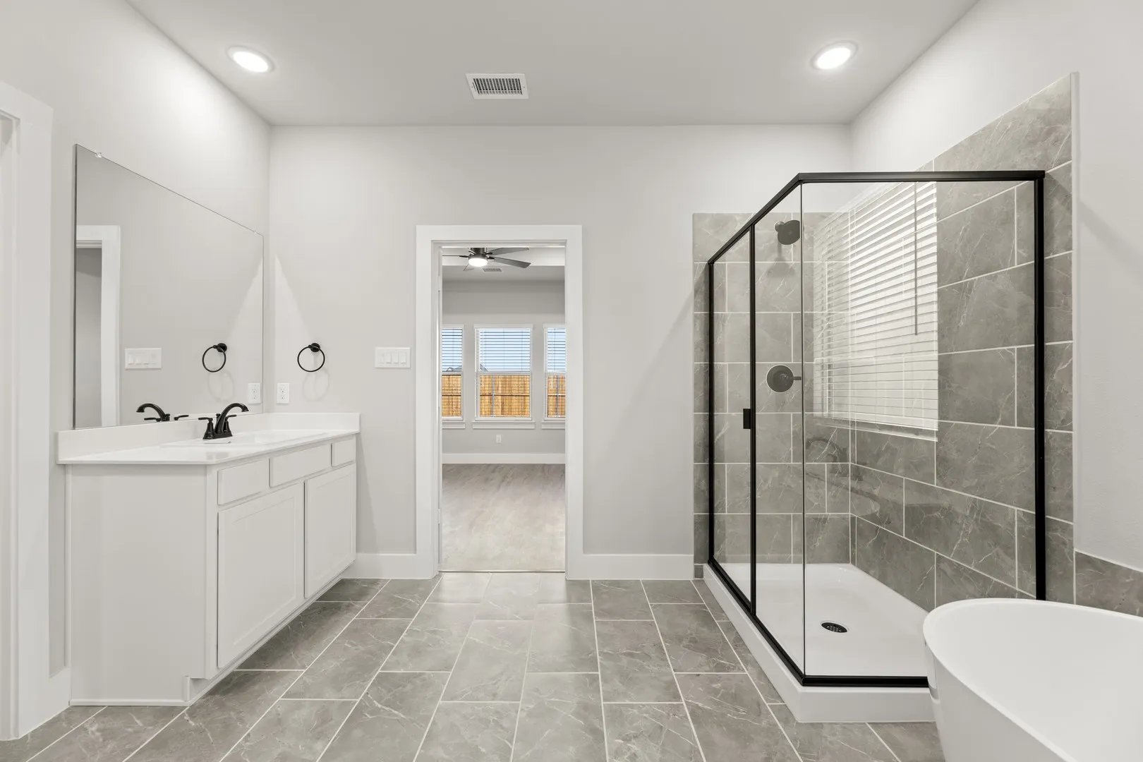 20. 2364 Bell - Bath (3)