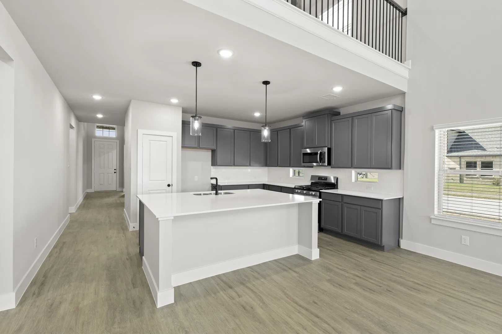 08. 2364 Bell - Kitchen (2)