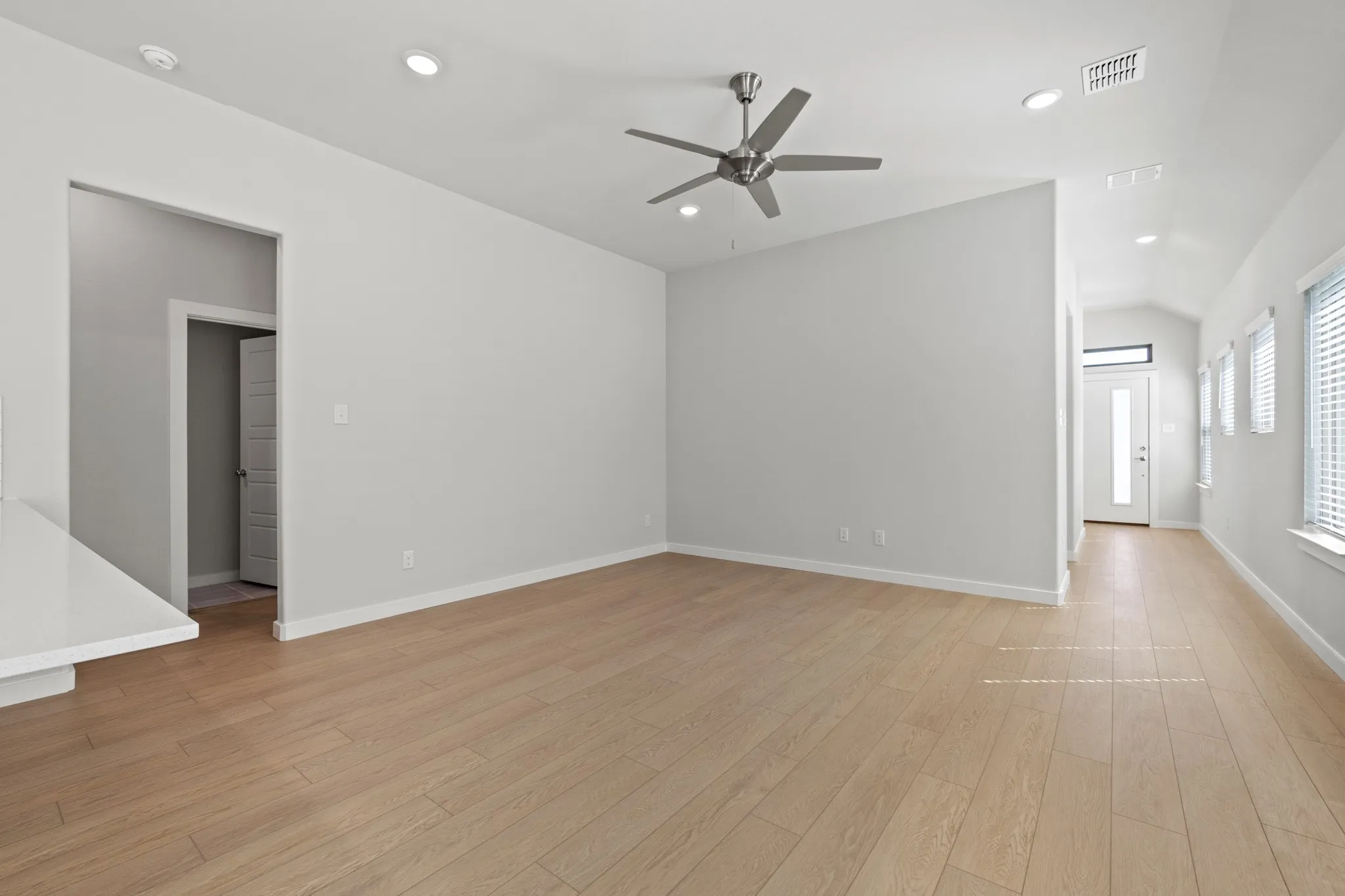 Single Family Residence For Rent in Collin County , 106 Travine, Mc Kinney, Texas 75071, 3 Bedroom, 2 Bathroom, 2 Garage spaces, 1,600 Sqft, built in 2024, mls#21097044, Real Estate Agent in Mc Kinney, Homes For Rent in Collin county, Homes For Rent in Mc Kinney, Realtor in Mc Kinney Texas, Real Estate Brokerage Independent Realty Texas, Luminita Cordes Realtor