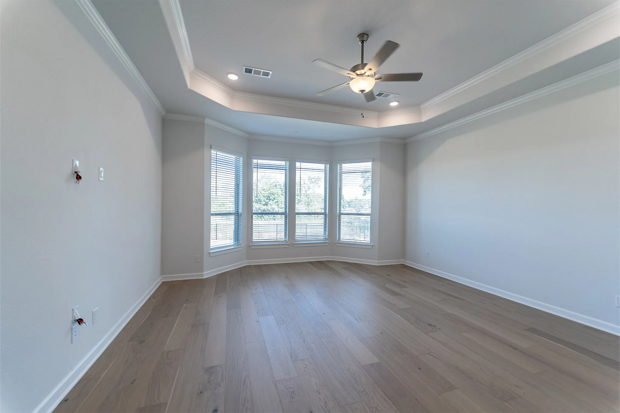 Single Family Residence For Sale in Rockwall County , 3908 Friendship Court, Heath, Texas 75126, 3 Bedrooms, 4 Bathrooms, 3 Garage spaces, 3,635 Sqft, built in 2025, New Construction - Complete, Price $789,990, mls#21098018, Real Estate Agent in Heath, Homes For Sale in Rockwall county, Homes For Sale in Heath, Realtor in Heath Texas, Real Estate Brokerage Independent Realty Texas, Luminita Cordes Realtor