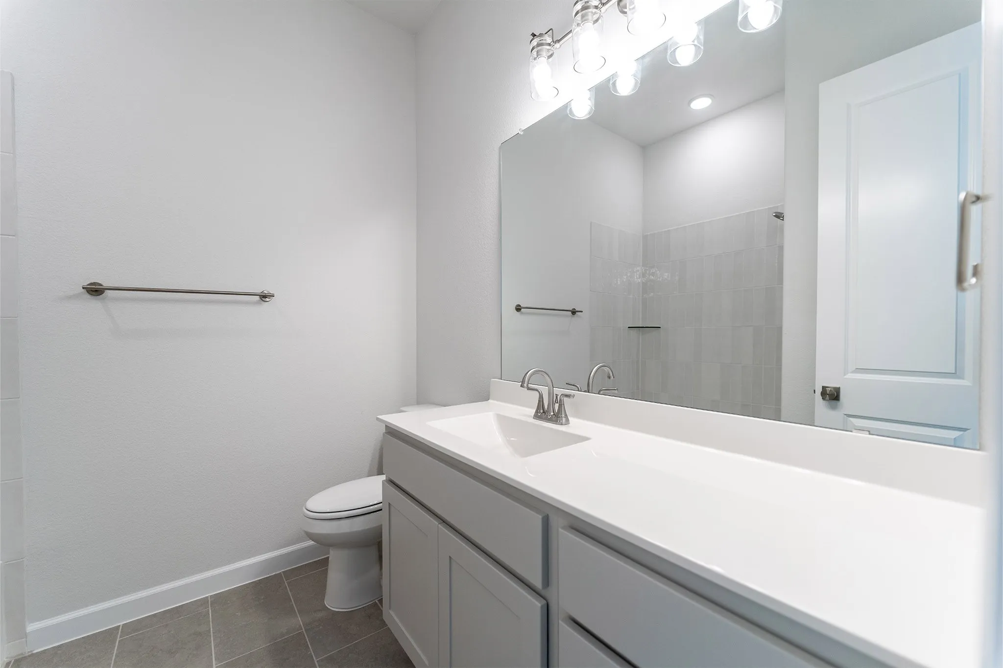Single Family Residence For Sale in Rockwall County , 3908 Friendship Court, Heath, Texas 75126, 3 Bedrooms, 4 Bathrooms, 3 Garage spaces, 3,635 Sqft, built in 2025, New Construction - Complete, Price $789,990, mls#21098018, Real Estate Agent in Heath, Homes For Sale in Rockwall county, Homes For Sale in Heath, Realtor in Heath Texas, Real Estate Brokerage Independent Realty Texas, Luminita Cordes Realtor