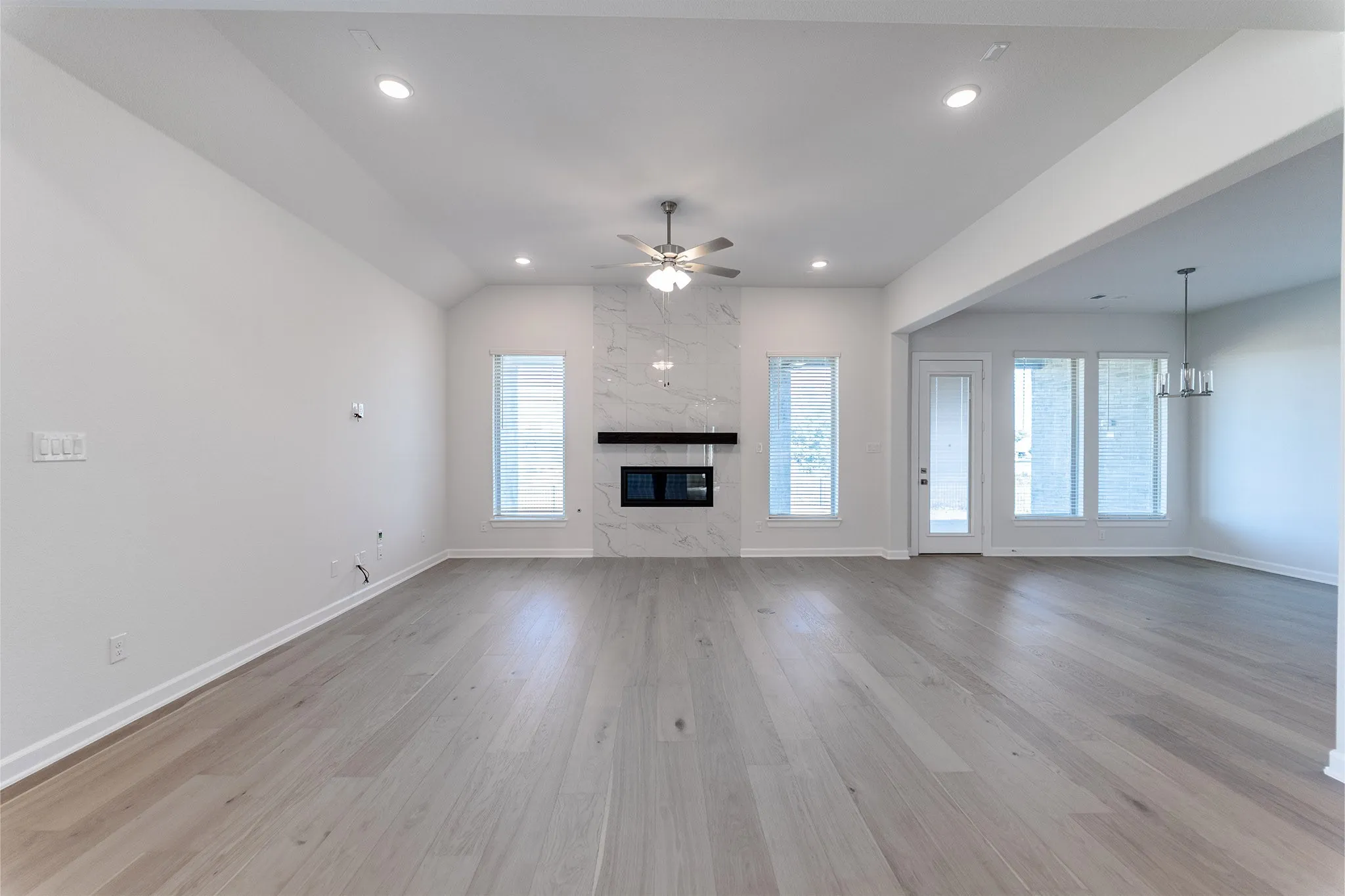 Single Family Residence For Sale in Rockwall County , 3908 Friendship Court, Heath, Texas 75126, 3 Bedrooms, 4 Bathrooms, 3 Garage spaces, 3,635 Sqft, built in 2025, New Construction - Complete, Price $789,990, mls#21098018, Real Estate Agent in Heath, Homes For Sale in Rockwall county, Homes For Sale in Heath, Realtor in Heath Texas, Real Estate Brokerage Independent Realty Texas, Luminita Cordes Realtor