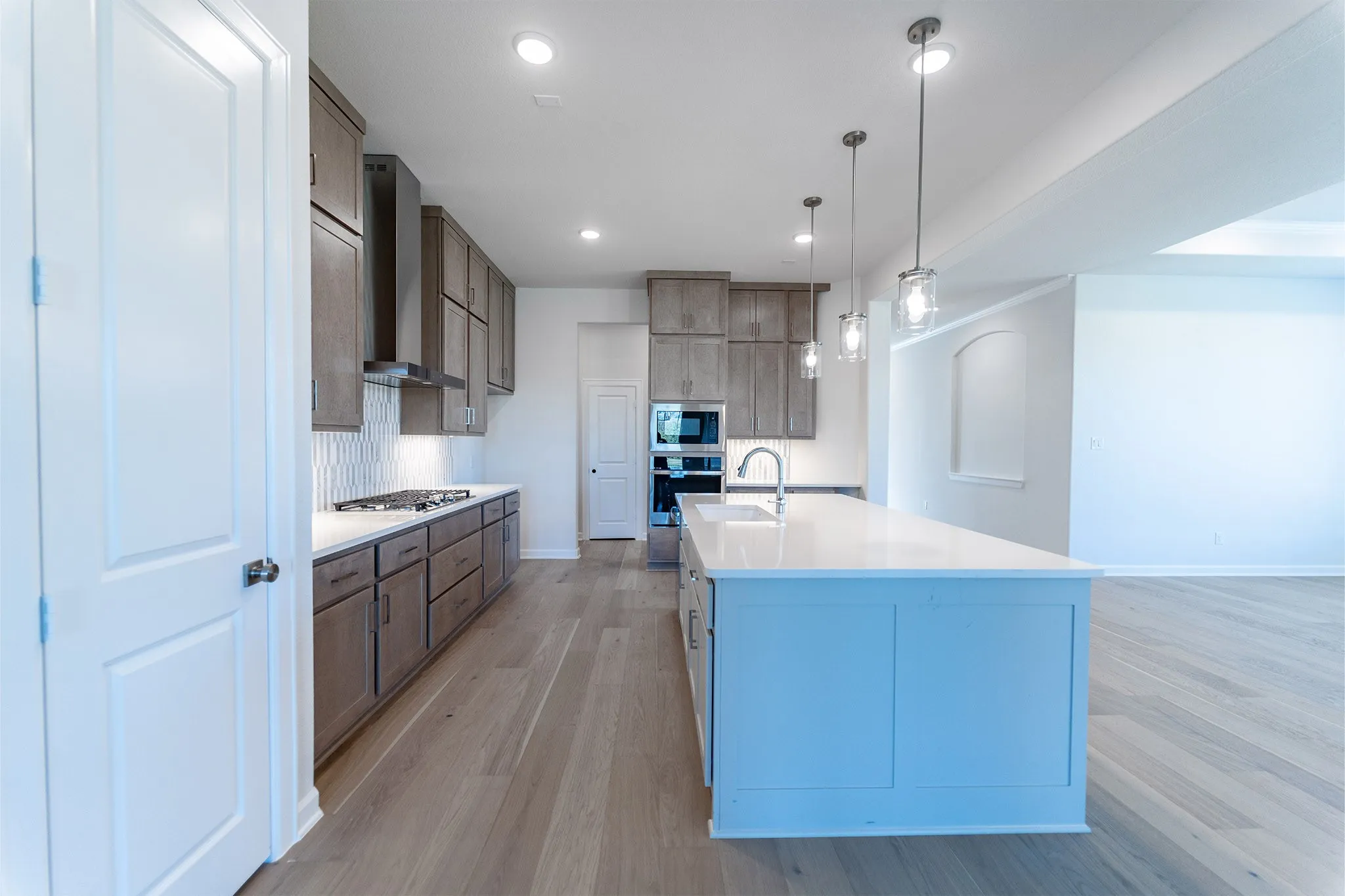 Single Family Residence For Sale in Rockwall County , 3908 Friendship Court, Heath, Texas 75126, 3 Bedrooms, 4 Bathrooms, 3 Garage spaces, 3,635 Sqft, built in 2025, New Construction - Complete, Price $789,990, mls#21098018, Real Estate Agent in Heath, Homes For Sale in Rockwall county, Homes For Sale in Heath, Realtor in Heath Texas, Real Estate Brokerage Independent Realty Texas, Luminita Cordes Realtor