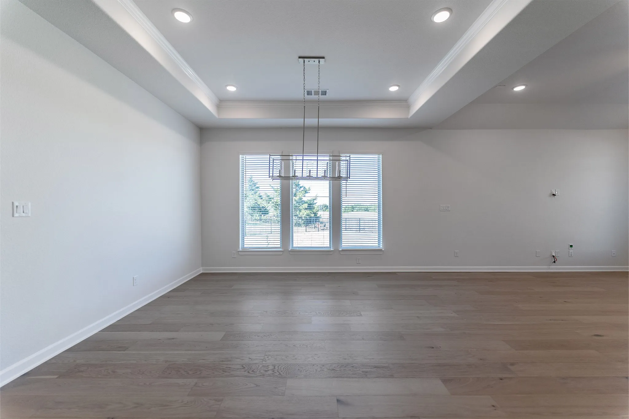 Single Family Residence For Sale in Rockwall County , 3908 Friendship Court, Heath, Texas 75126, 3 Bedrooms, 4 Bathrooms, 3 Garage spaces, 3,635 Sqft, built in 2025, New Construction - Complete, Price $789,990, mls#21098018, Real Estate Agent in Heath, Homes For Sale in Rockwall county, Homes For Sale in Heath, Realtor in Heath Texas, Real Estate Brokerage Independent Realty Texas, Luminita Cordes Realtor
