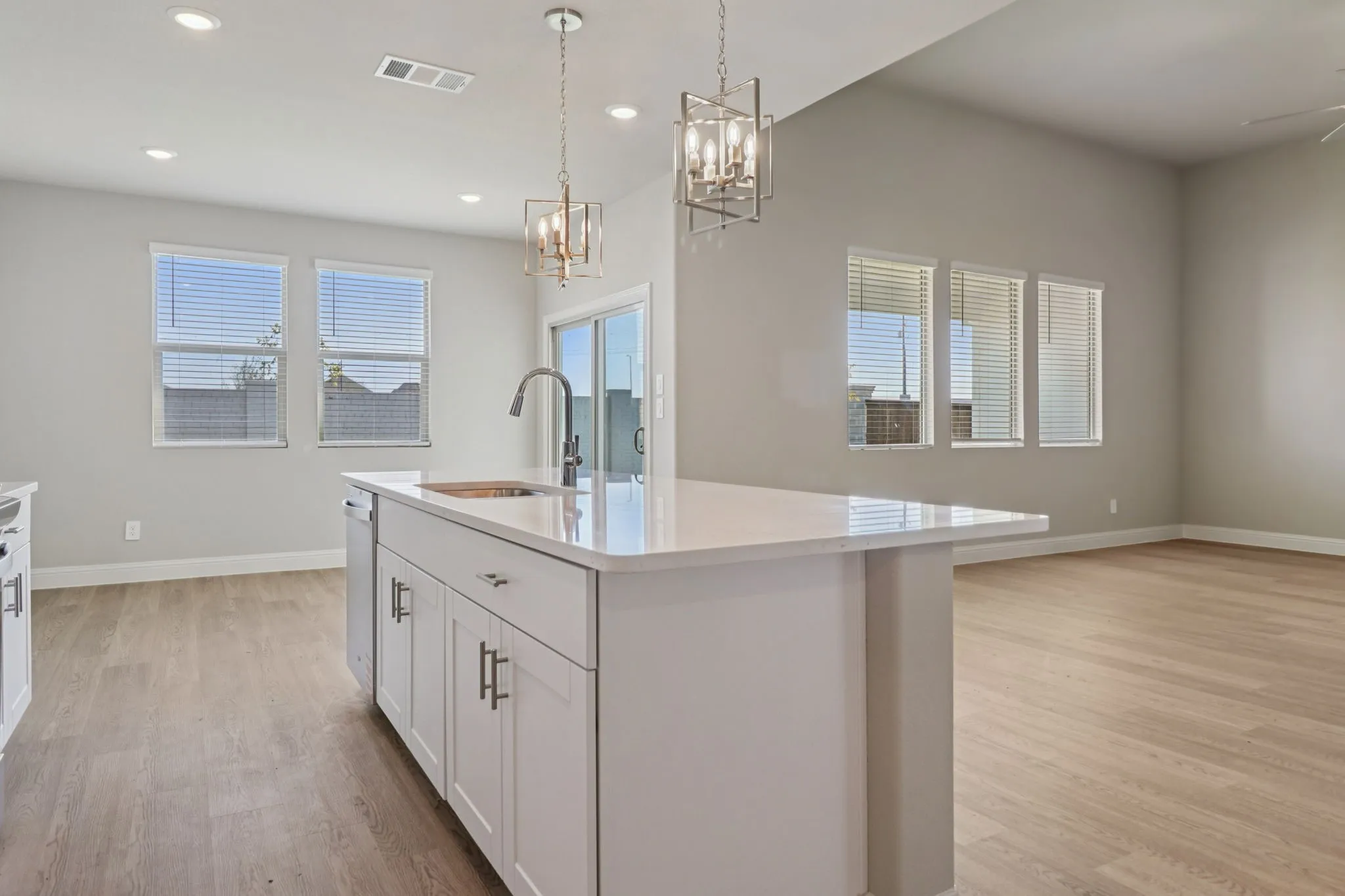 Single Family Residence For Sale in Collin County , 4005 Austin Drive, Farmersville, Texas 75442, 4 Bedroom, 3 Bathroom, Garage spaces, 2,756 Sqft, built in 2025, mls#21095335, Real Estate Agent in Farmersville, Homes For Sale in Collin county, Homes For Sale in Farmersville, Realtor in Farmersville Texas, Real Estate Brokerage Independent Realty Texas, Luminita Cordes Realtor