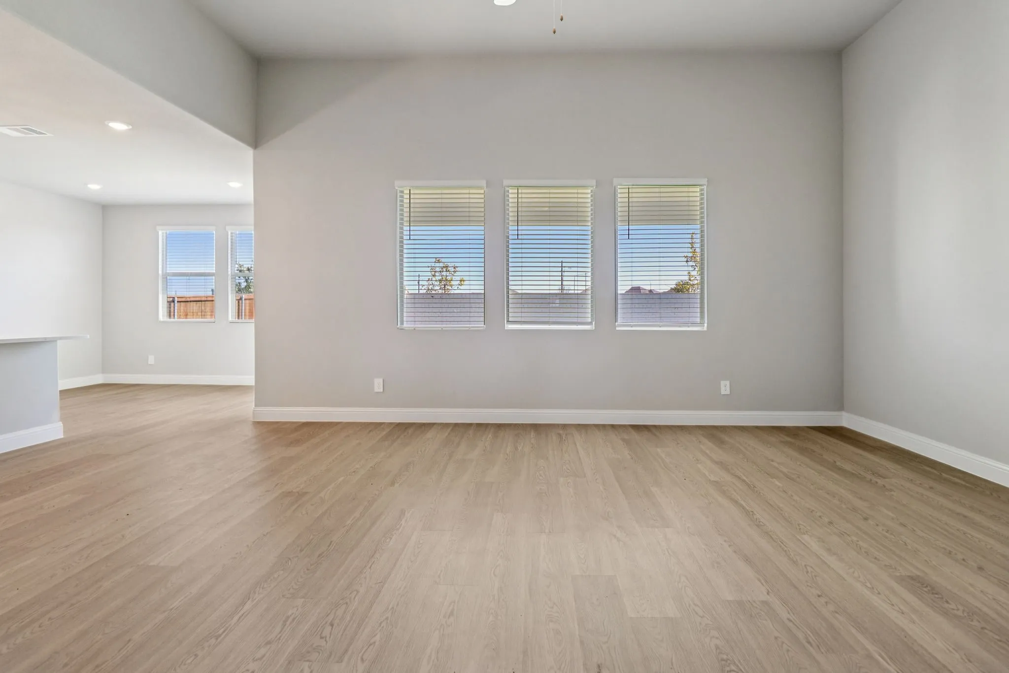 Single Family Residence For Sale in Collin County , 4005 Austin Drive, Farmersville, Texas 75442, 4 Bedroom, 3 Bathroom, Garage spaces, 2,756 Sqft, built in 2025, mls#21095335, Real Estate Agent in Farmersville, Homes For Sale in Collin county, Homes For Sale in Farmersville, Realtor in Farmersville Texas, Real Estate Brokerage Independent Realty Texas, Luminita Cordes Realtor