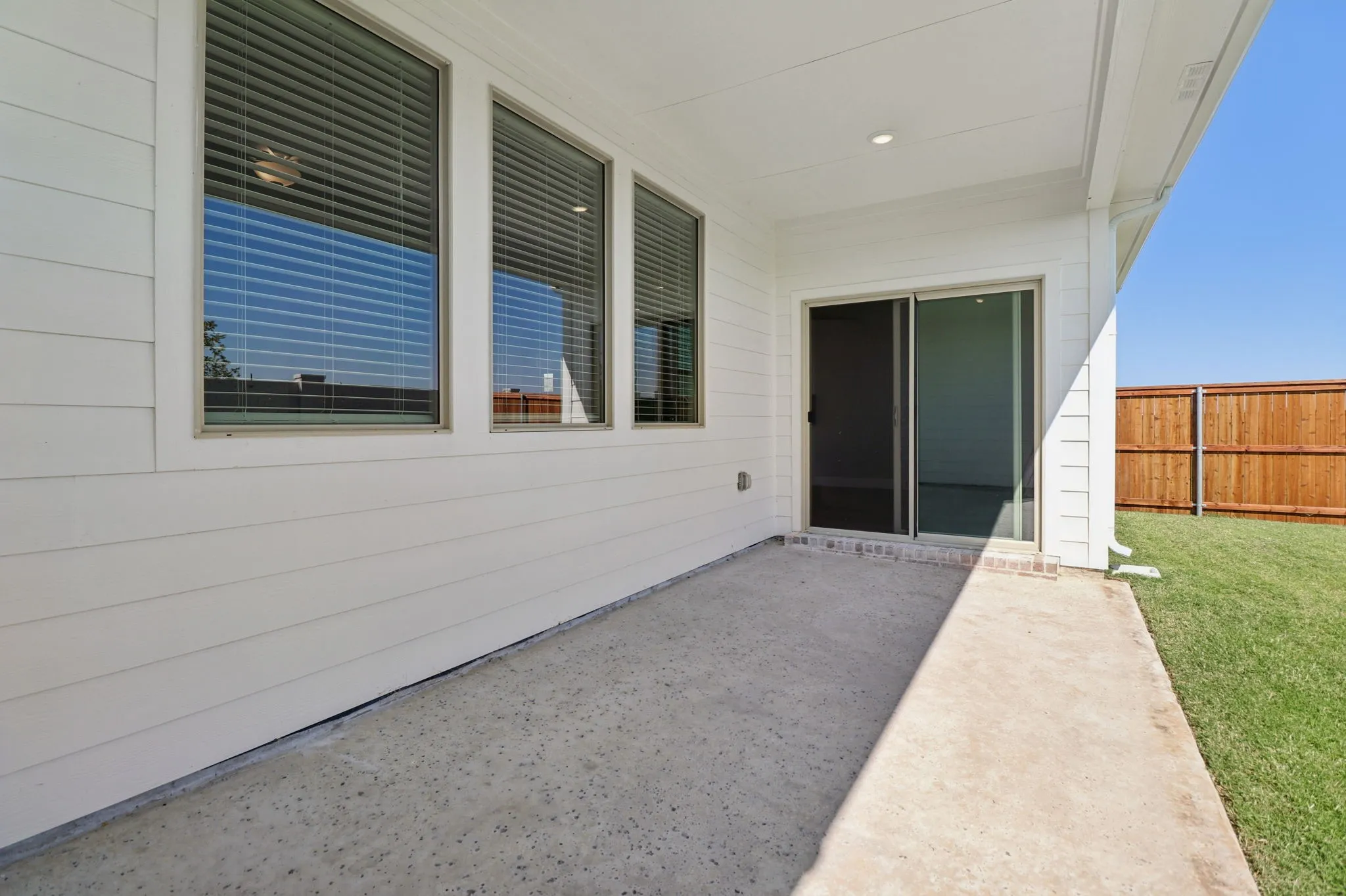 Single Family Residence For Sale in Collin County , 4005 Austin Drive, Farmersville, Texas 75442, 4 Bedroom, 3 Bathroom, Garage spaces, 2,756 Sqft, built in 2025, mls#21095335, Real Estate Agent in Farmersville, Homes For Sale in Collin county, Homes For Sale in Farmersville, Realtor in Farmersville Texas, Real Estate Brokerage Independent Realty Texas, Luminita Cordes Realtor