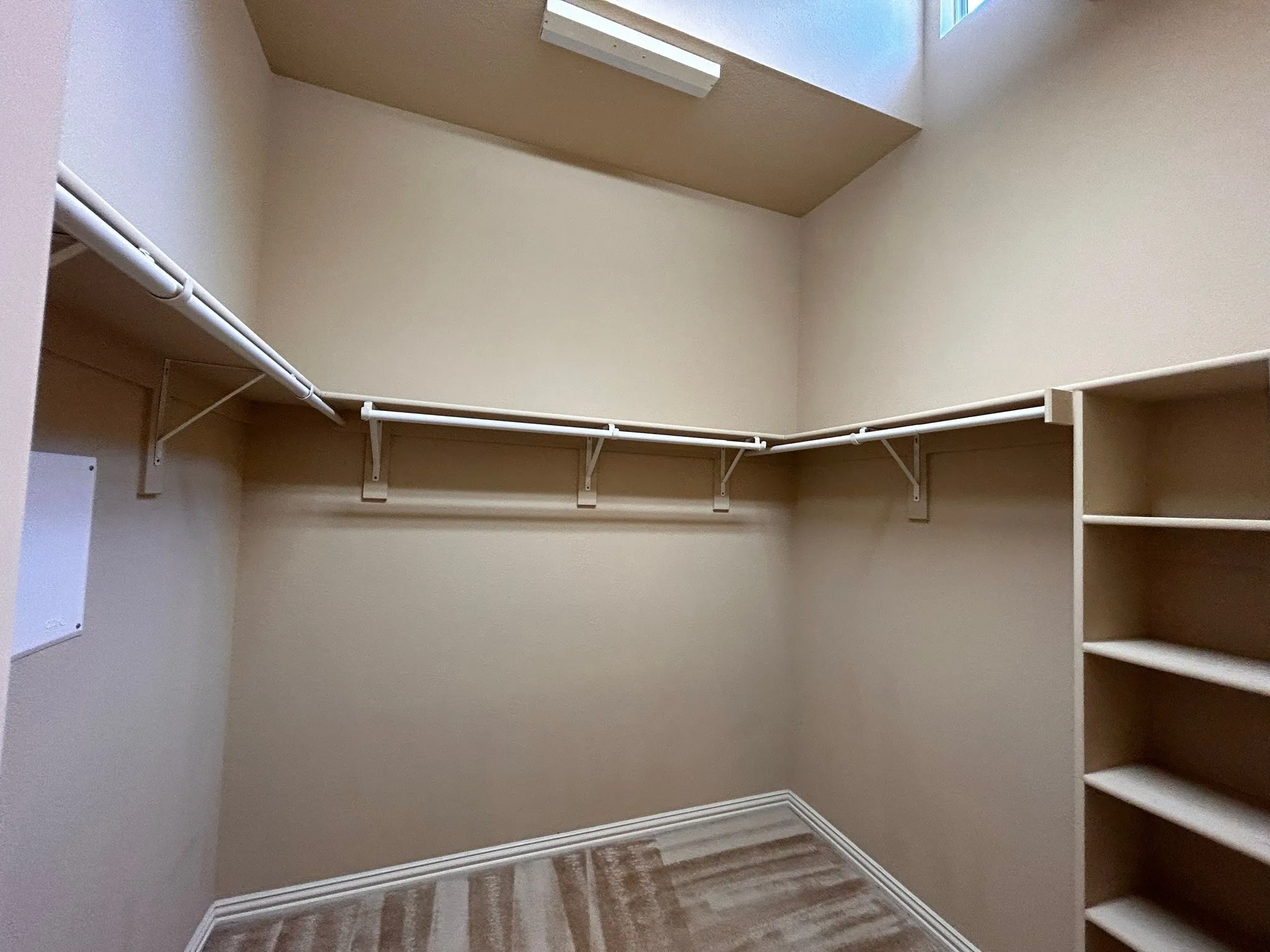 Single Family Residence For Rent in Collin County , 6794 Calm Meadow Drive, Frisco, Texas 75035, 3 Bedroom, 3 Bathroom, 2 Garage spaces, 3,037 Sqft, built in 2004, mls#21098139, Real Estate Agent in Frisco, Homes For Rent in Collin county, Homes For Rent in Frisco, Realtor in Frisco Texas, Real Estate Brokerage Independent Realty Texas, Luminita Cordes Realtor