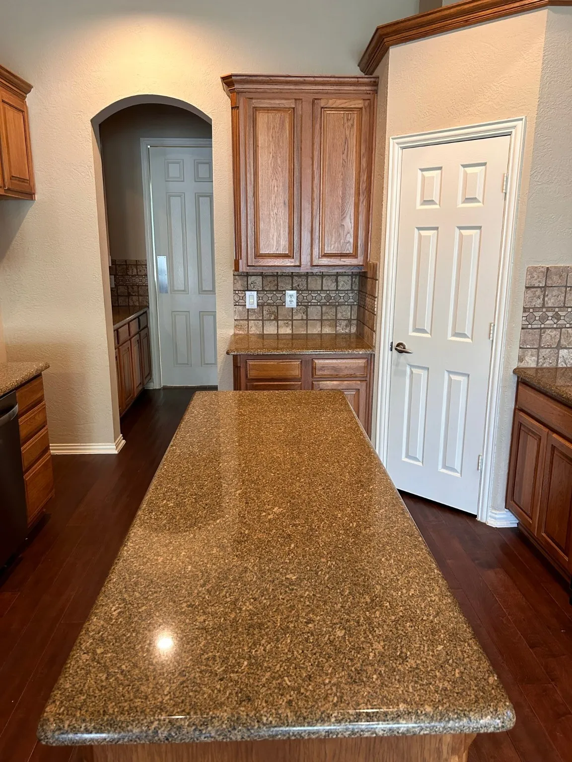 Single Family Residence For Rent in Collin County , 6794 Calm Meadow Drive, Frisco, Texas 75035, 3 Bedroom, 3 Bathroom, 2 Garage spaces, 3,037 Sqft, built in 2004, mls#21098139, Real Estate Agent in Frisco, Homes For Rent in Collin county, Homes For Rent in Frisco, Realtor in Frisco Texas, Real Estate Brokerage Independent Realty Texas, Luminita Cordes Realtor