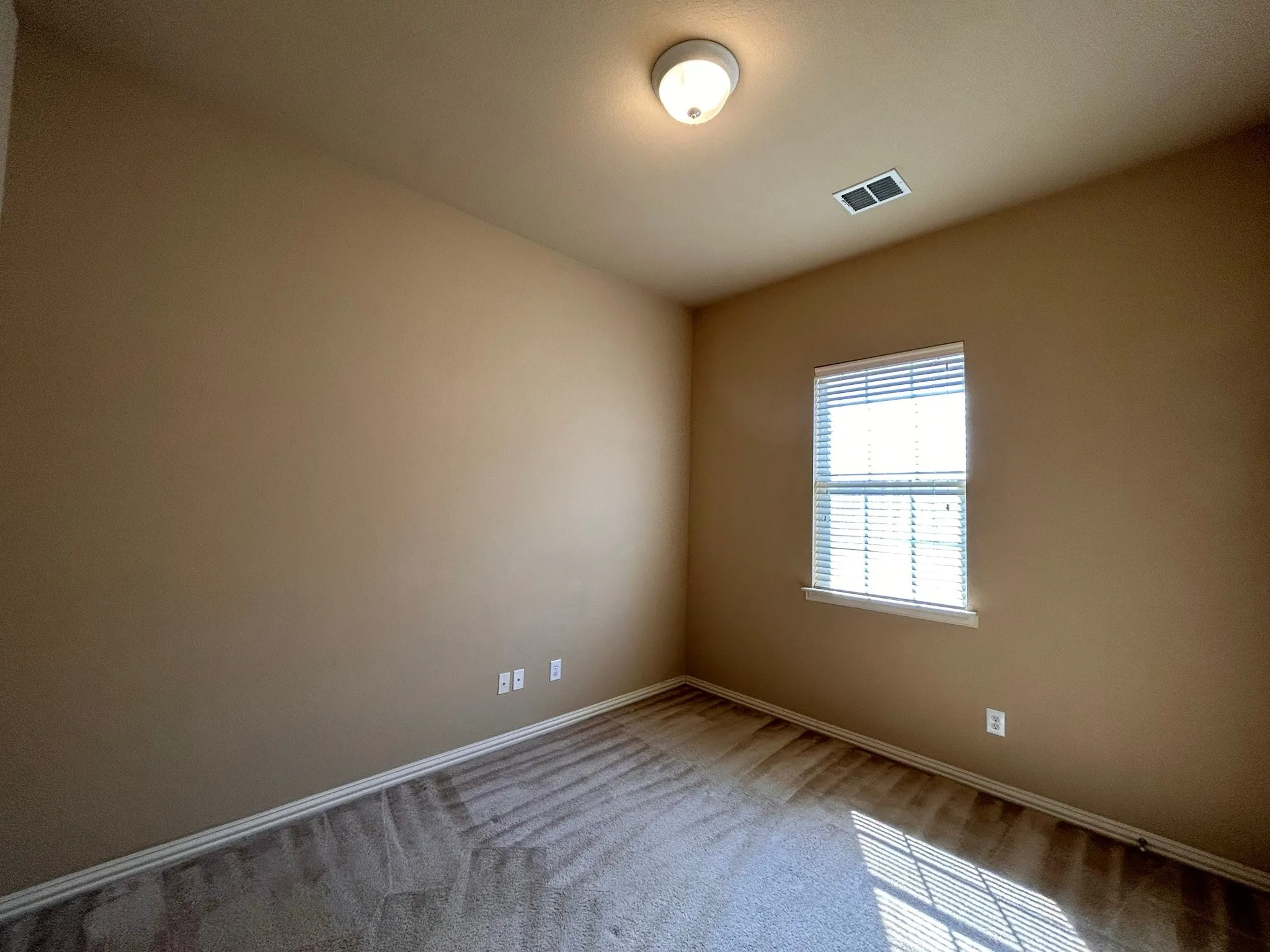 Single Family Residence For Rent in Collin County , 6794 Calm Meadow Drive, Frisco, Texas 75035, 3 Bedroom, 3 Bathroom, 2 Garage spaces, 3,037 Sqft, built in 2004, mls#21098139, Real Estate Agent in Frisco, Homes For Rent in Collin county, Homes For Rent in Frisco, Realtor in Frisco Texas, Real Estate Brokerage Independent Realty Texas, Luminita Cordes Realtor