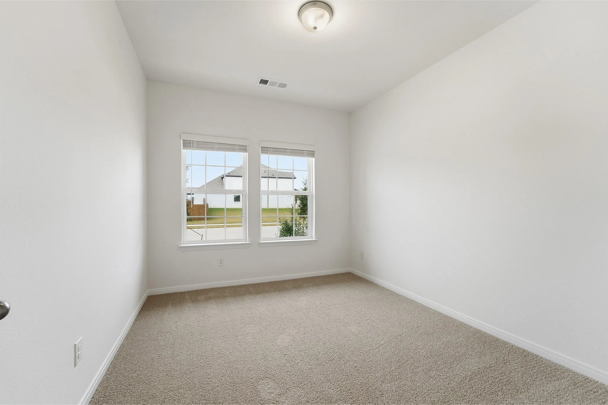 Single Family Residence For Sale in Ellis County , 232 Triple Crown Road, Waxahachie, Texas 75165, 3 Bedroom, 2 Bathroom, 2 Garage spaces, 1,915 Sqft, built in 2025, New Construction - Complete, mls#21098160, Real Estate Agent in Waxahachie, Homes For Sale in Ellis county, Homes For Sale in Waxahachie, Realtor in Waxahachie Texas, Real Estate Brokerage Independent Realty Texas, Luminita Cordes Realtor