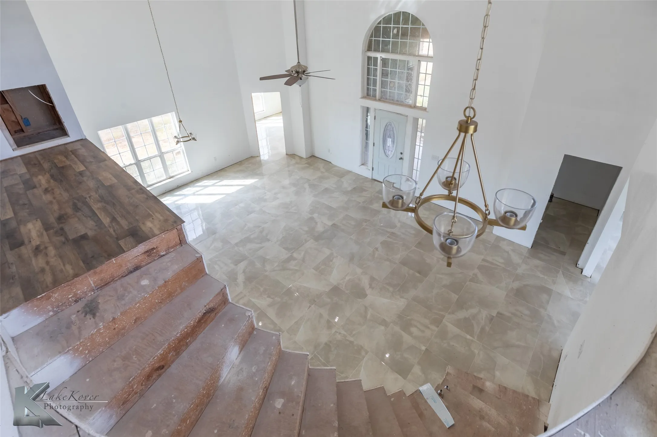 Single Family Residence For Sale in Jones County , 8773 W Lake Road, Abilene, Texas 79601, 5 Bedroom, 4 Bathroom, 2 Garage spaces, 5,289 Sqft, built in 2012, New Construction - Incomplete, mls#21097057, Real Estate Agent in Abilene, Homes For Sale in Jones county, Homes For Sale in Abilene, Realtor in Abilene Texas, Real Estate Brokerage Independent Realty Texas, Luminita Cordes Realtor