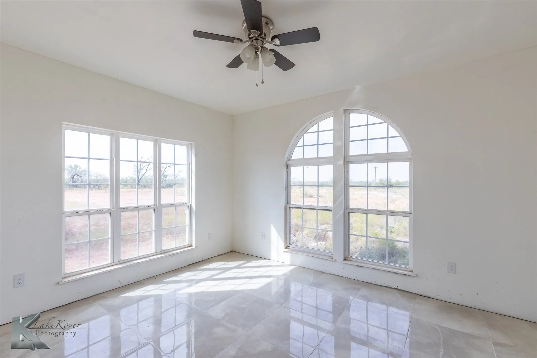 Single Family Residence For Sale in Jones County , 8773 W Lake Road, Abilene, Texas 79601, 5 Bedroom, 4 Bathroom, 2 Garage spaces, 5,289 Sqft, built in 2012, New Construction - Incomplete, mls#21097057, Real Estate Agent in Abilene, Homes For Sale in Jones county, Homes For Sale in Abilene, Realtor in Abilene Texas, Real Estate Brokerage Independent Realty Texas, Luminita Cordes Realtor