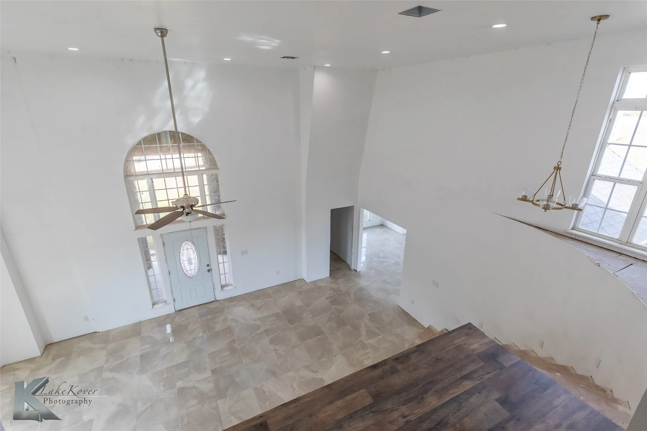 Single Family Residence For Sale in Jones County , 8773 W Lake Road, Abilene, Texas 79601, 5 Bedroom, 4 Bathroom, 2 Garage spaces, 5,289 Sqft, built in 2012, New Construction - Incomplete, mls#21097057, Real Estate Agent in Abilene, Homes For Sale in Jones county, Homes For Sale in Abilene, Realtor in Abilene Texas, Real Estate Brokerage Independent Realty Texas, Luminita Cordes Realtor